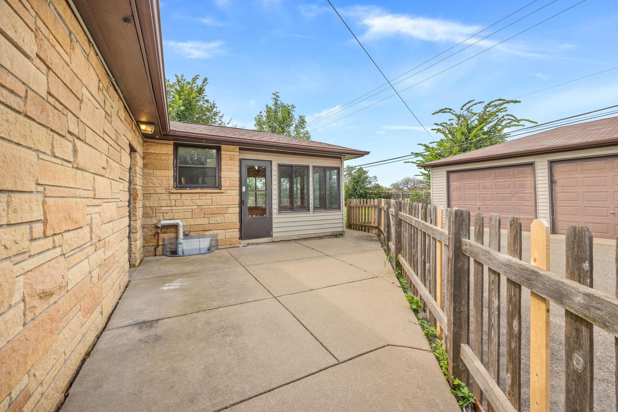 1517 Preston Lane