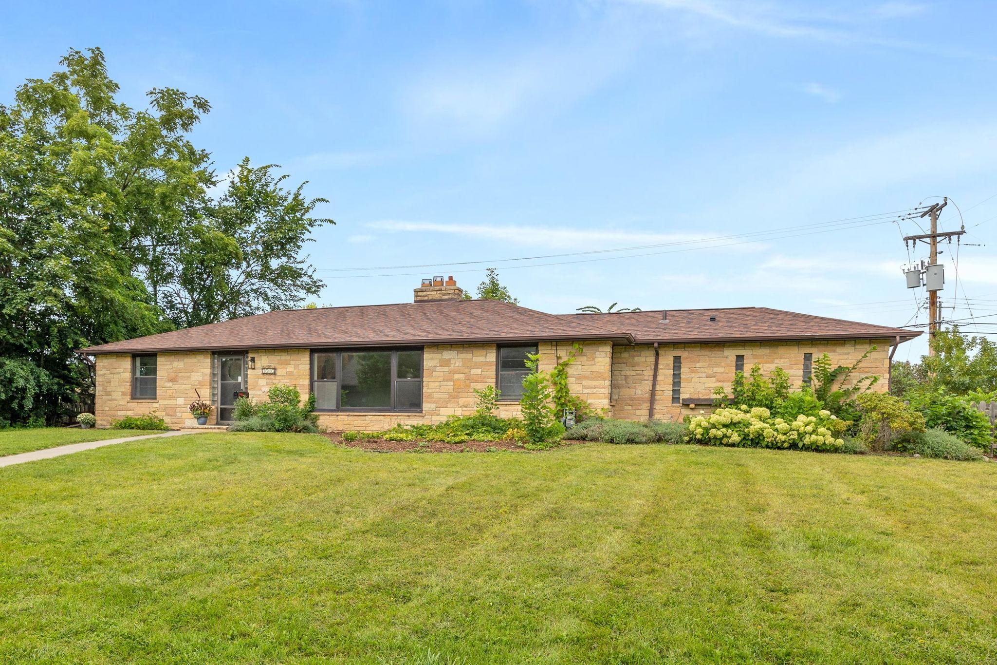 1517 Preston Lane