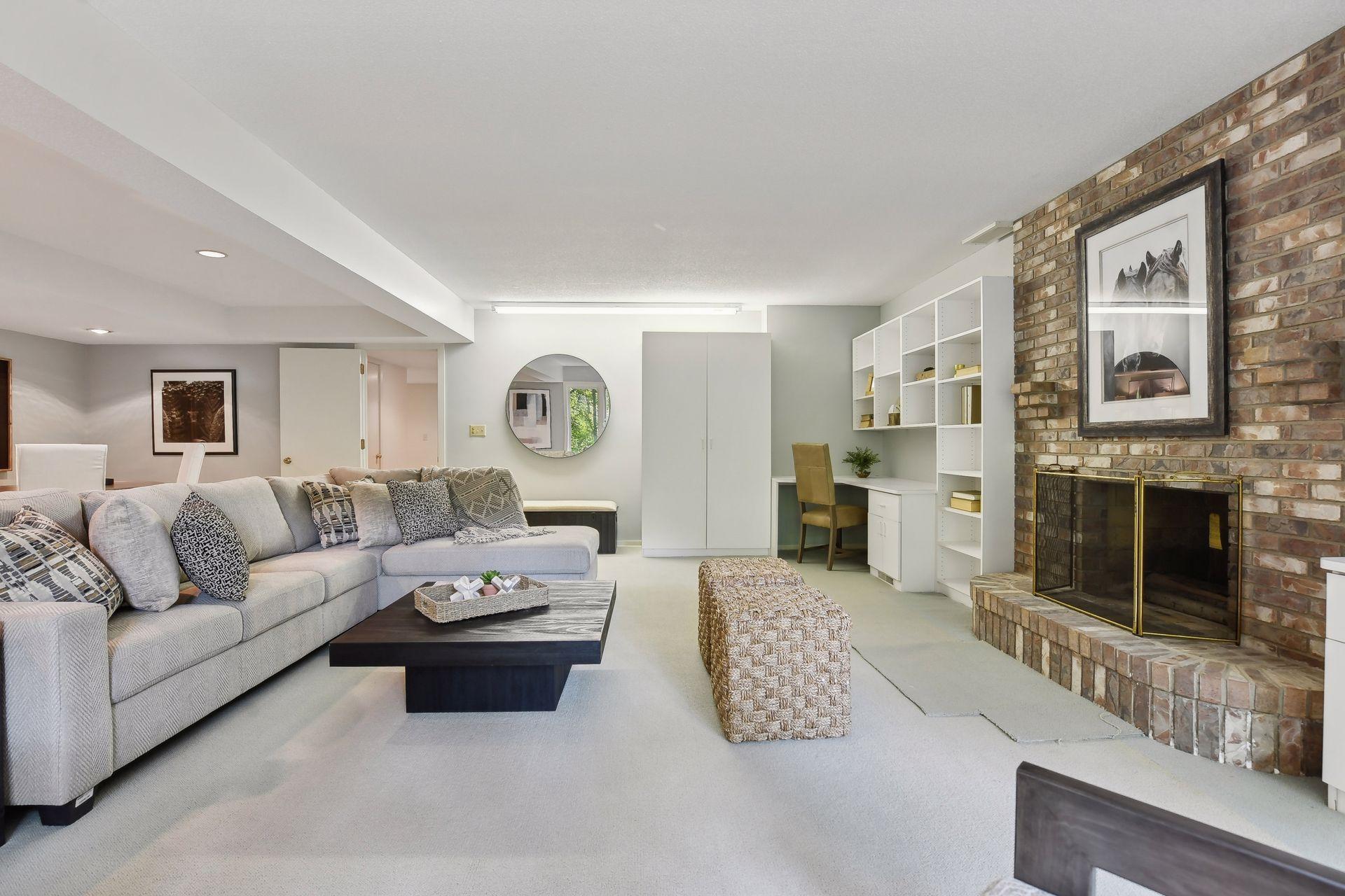 1520 Tanglewood Road