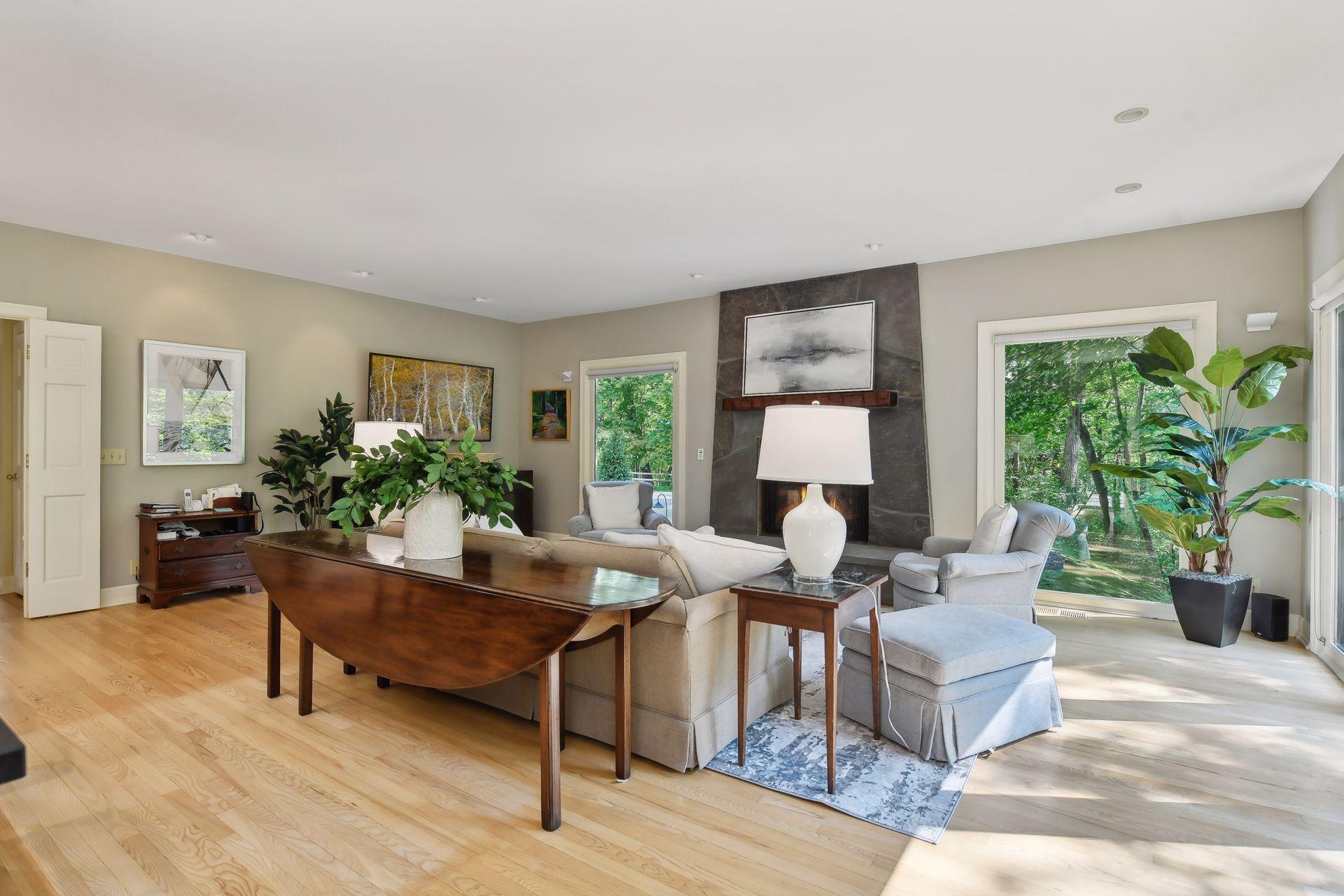 1520 Tanglewood Road