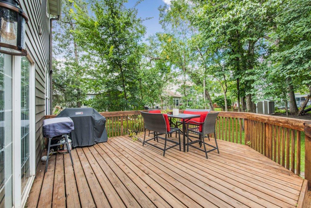 9269 Queensland Lane N