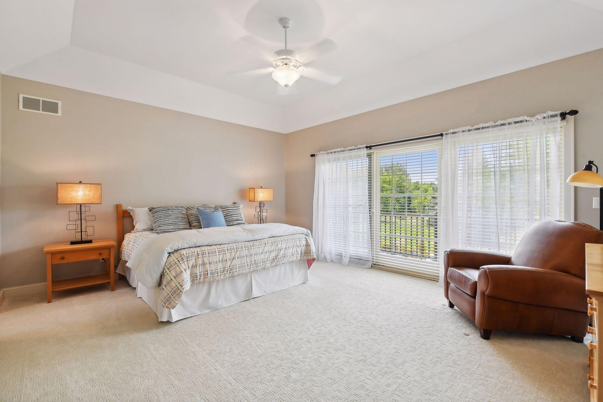2335 Hollybush Road