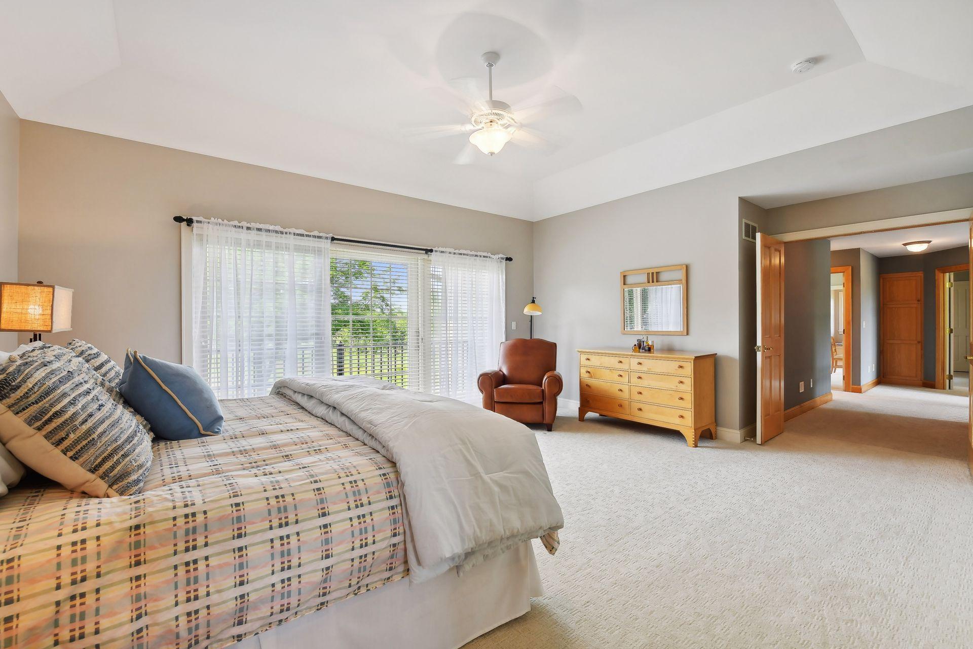 2335 Hollybush Road