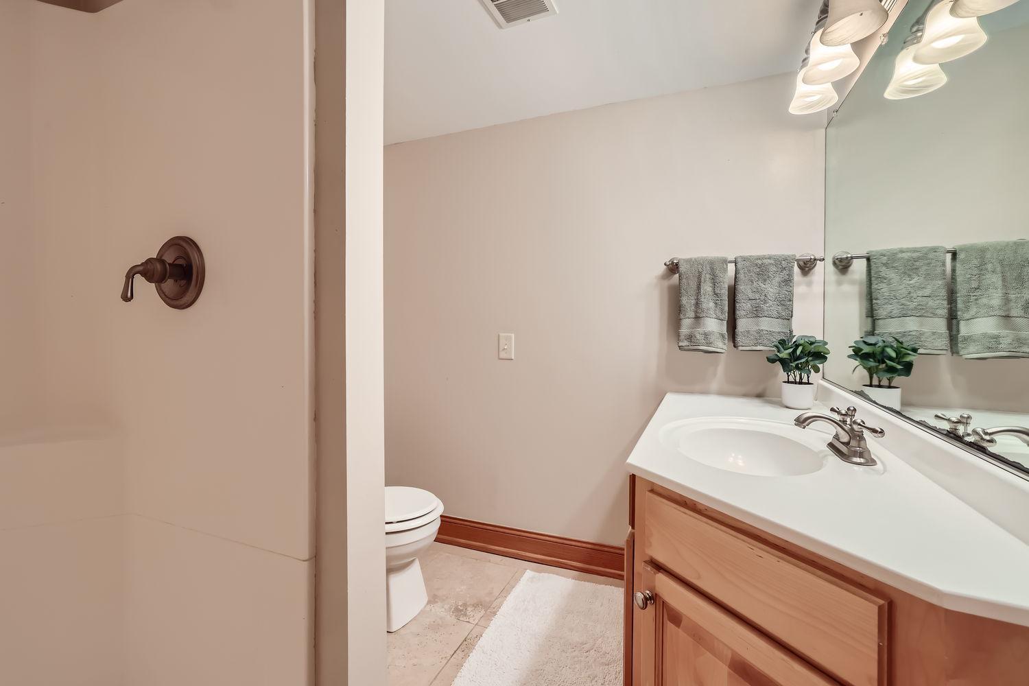 6021 Killarney Lane S