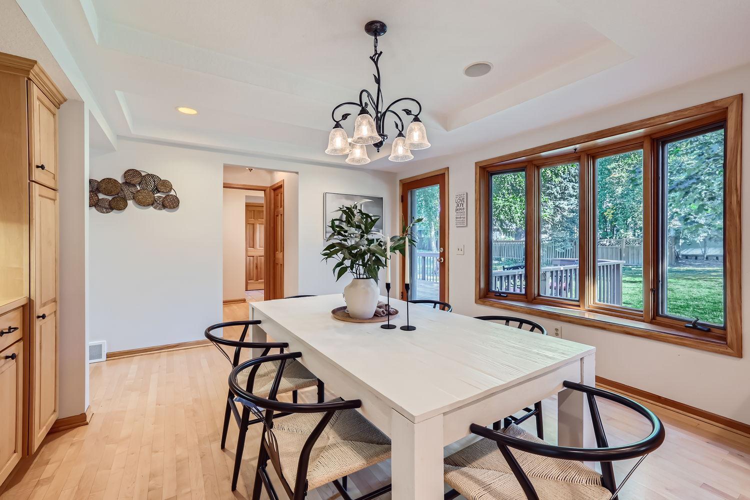 6021 Killarney Lane S