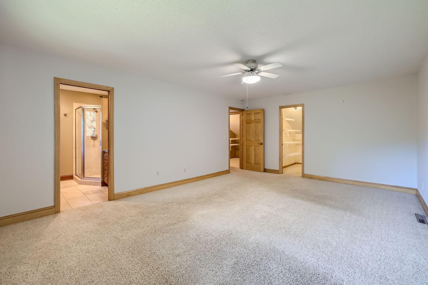 6021 Killarney Lane S