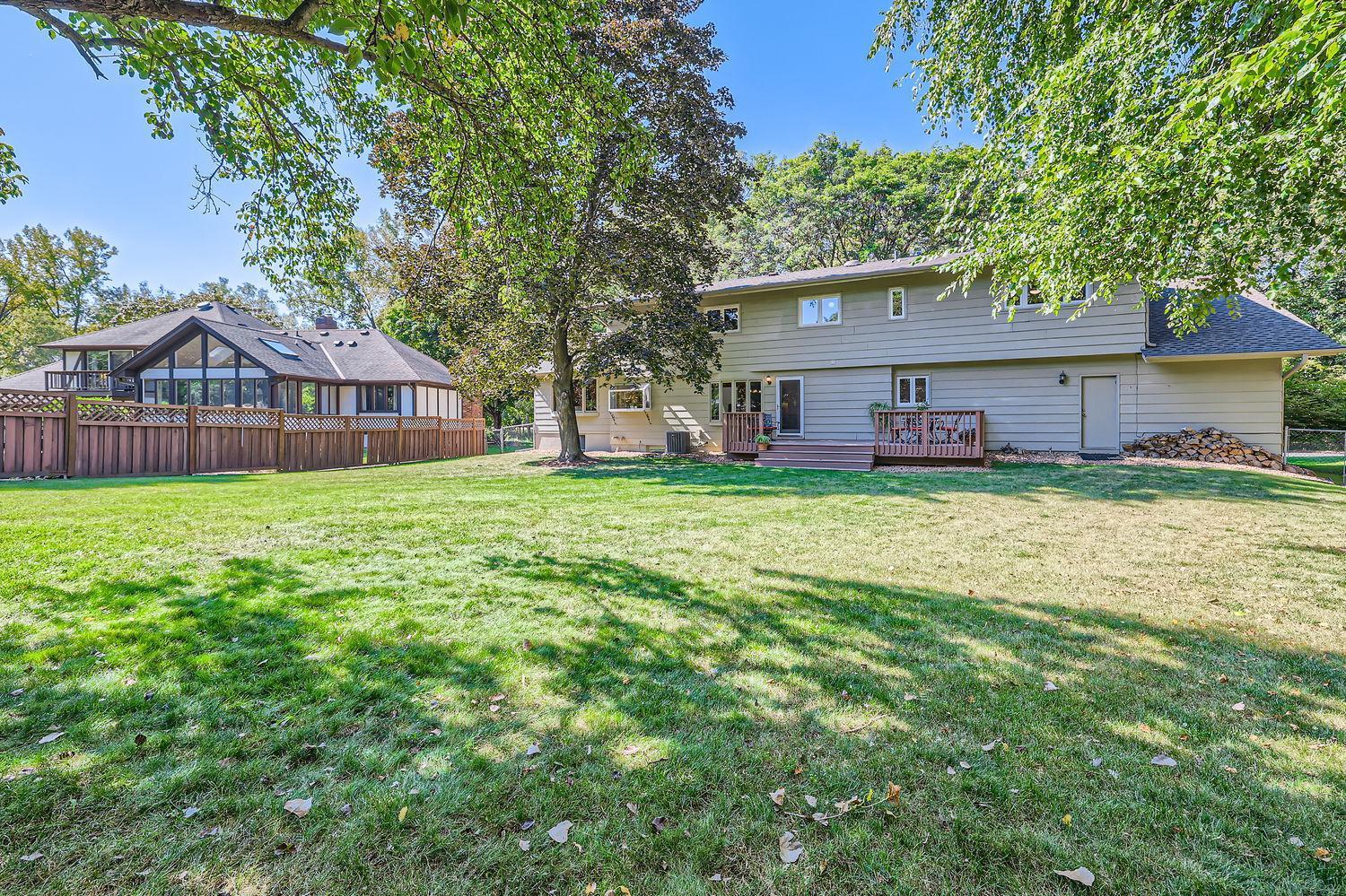 6021 Killarney Lane S