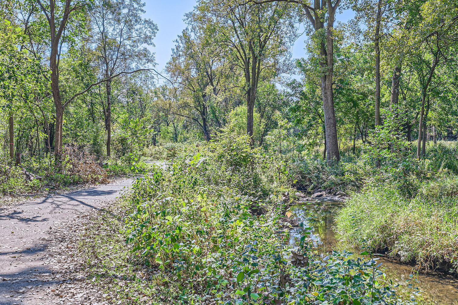 6021 Killarney Lane S