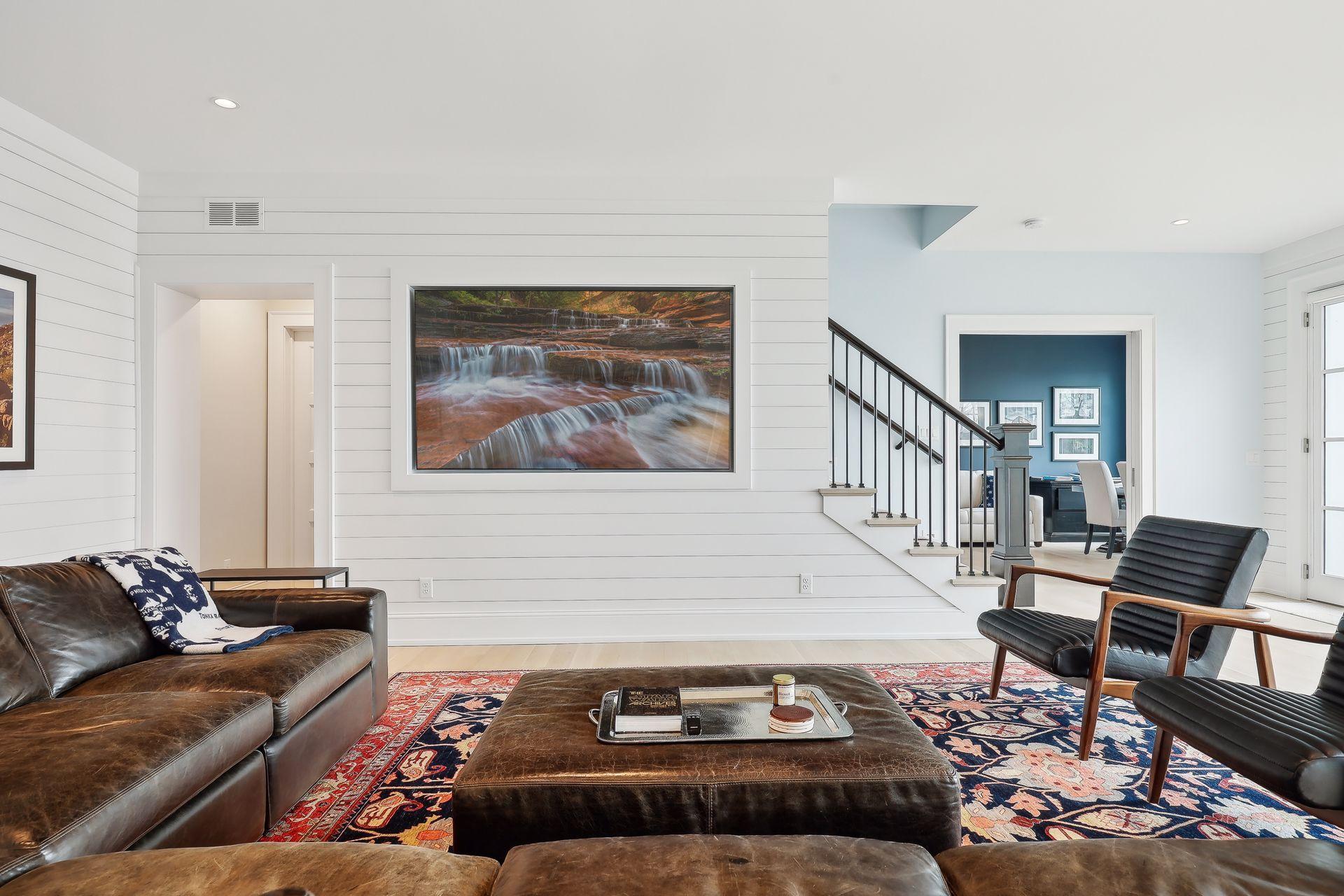 19720 Lakeview Avenue