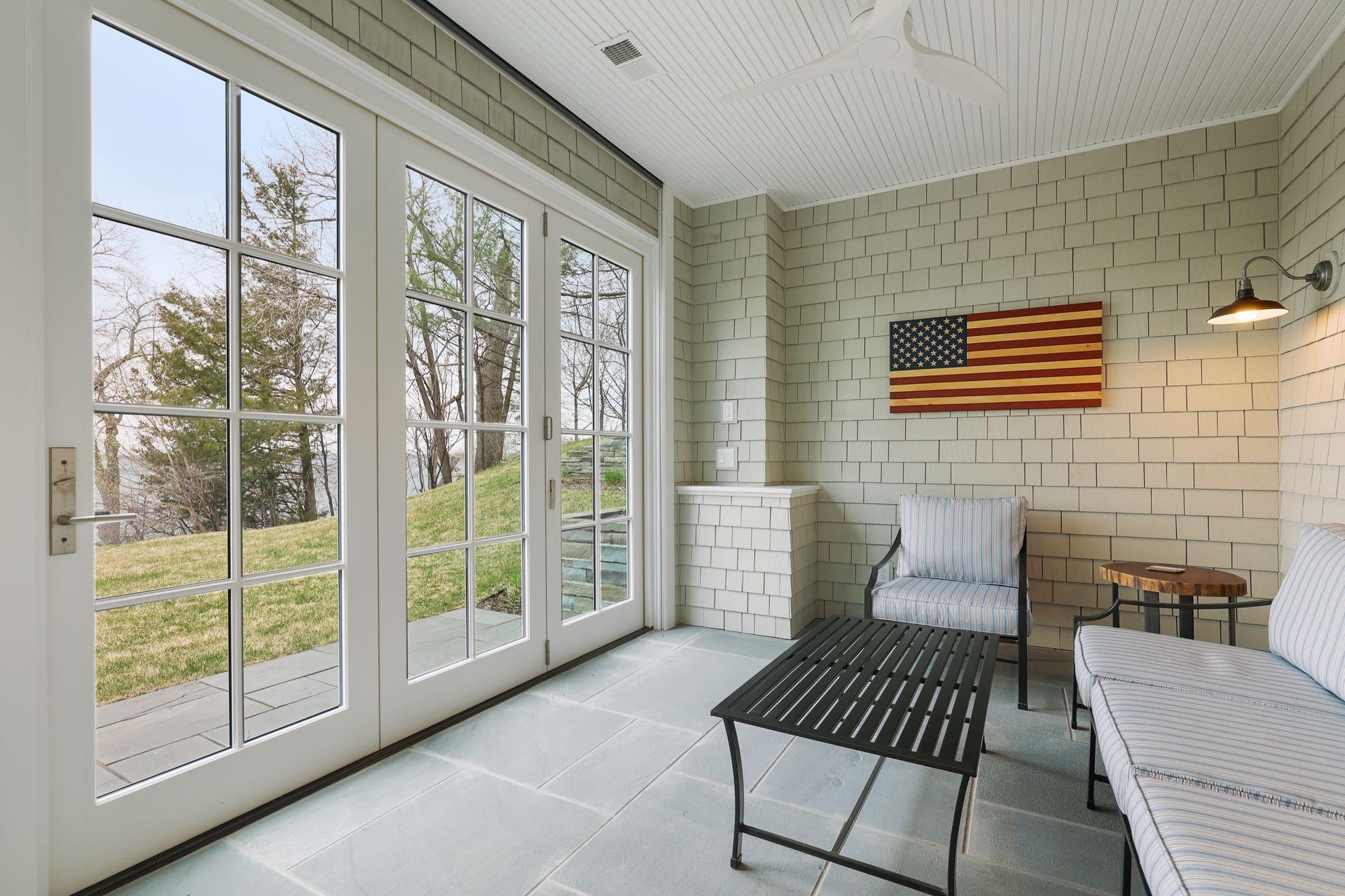 19720 Lakeview Avenue