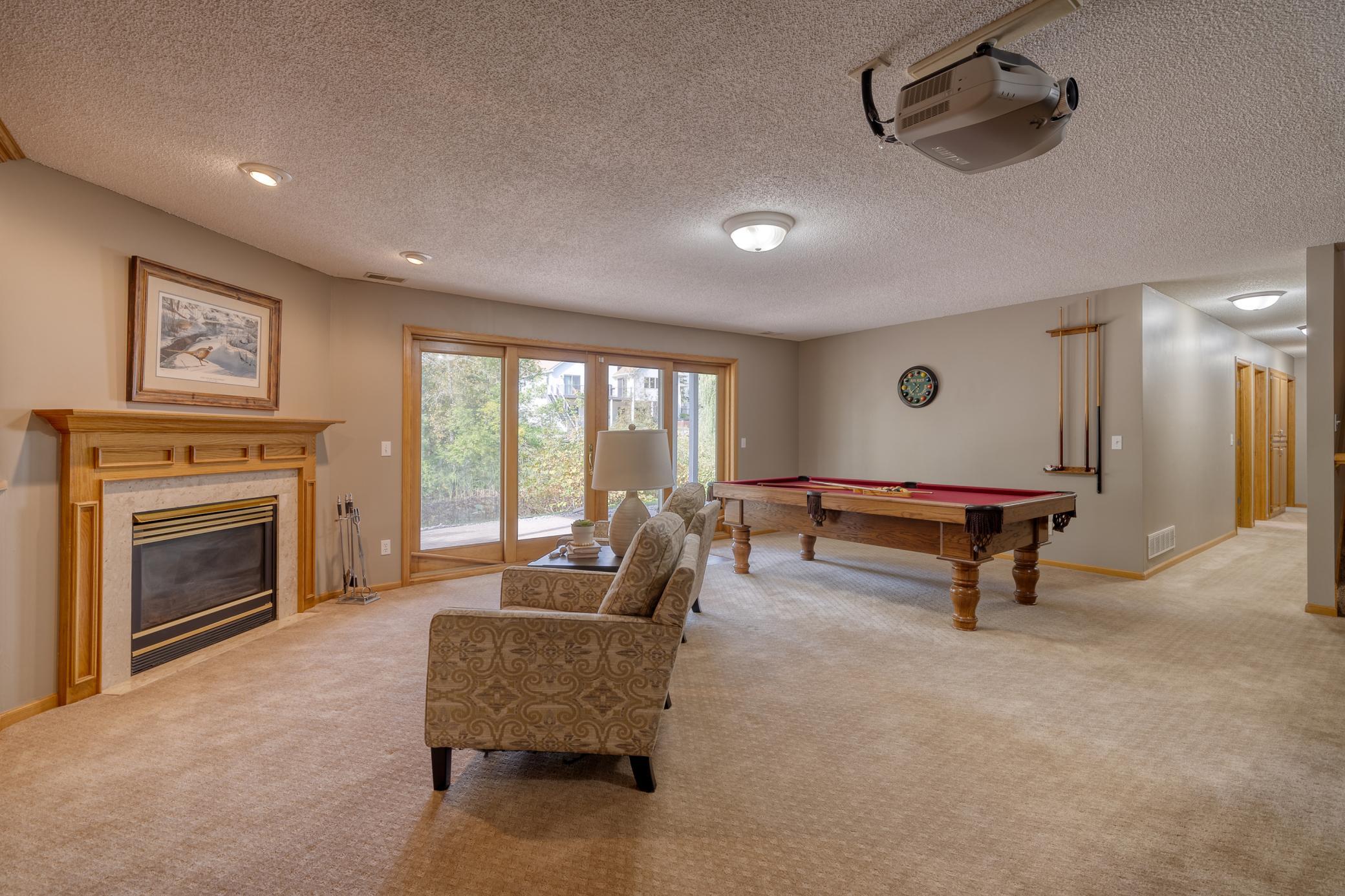 4265 Deerwood Lane N