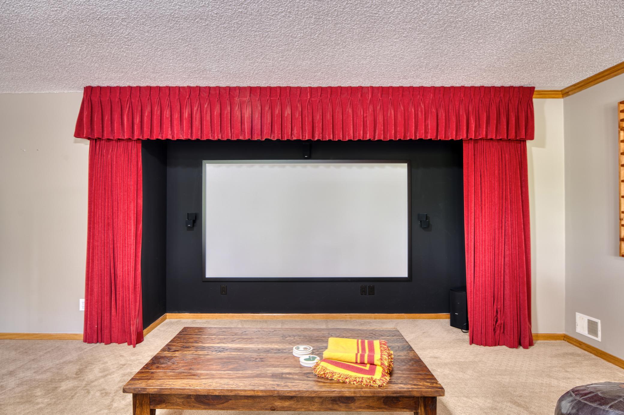 4265 Deerwood Lane N