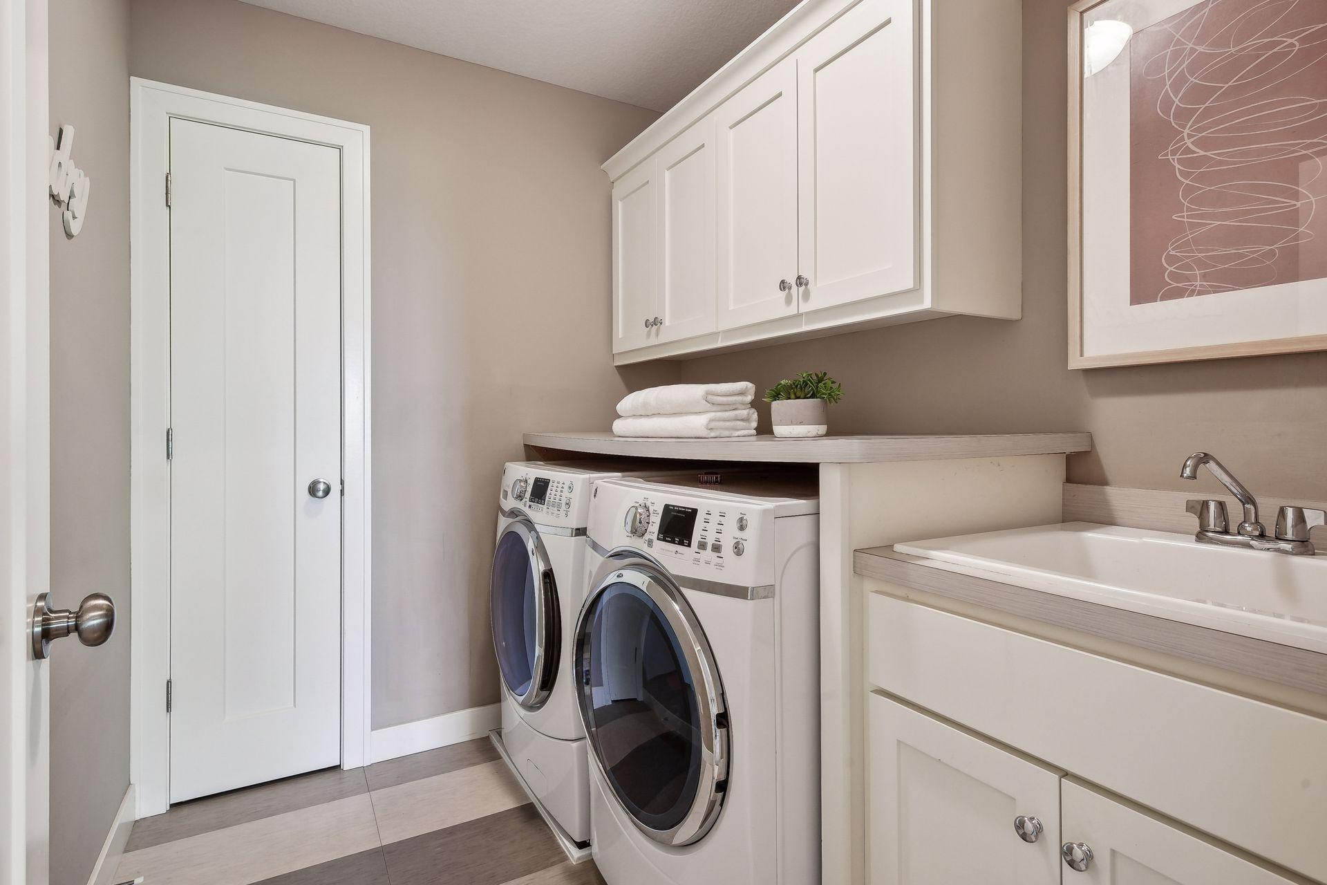 5600 Dutch Lake Court