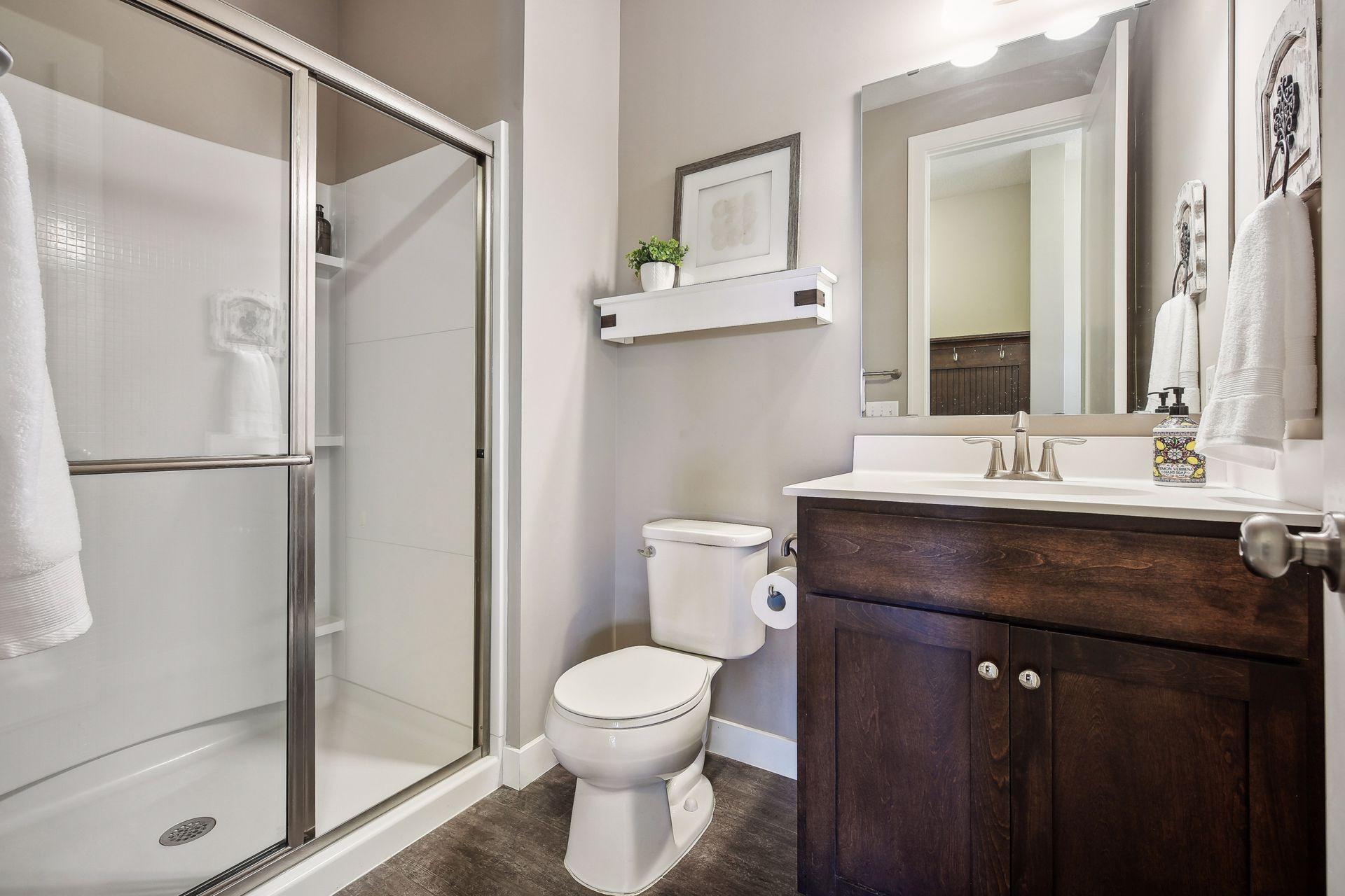 5600 Dutch Lake Court