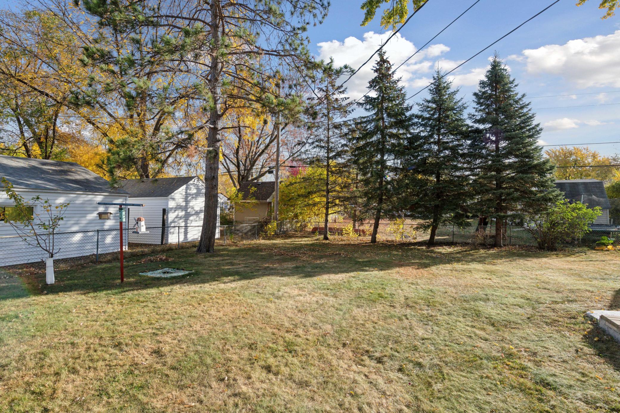 8421 Elliot Avenue S