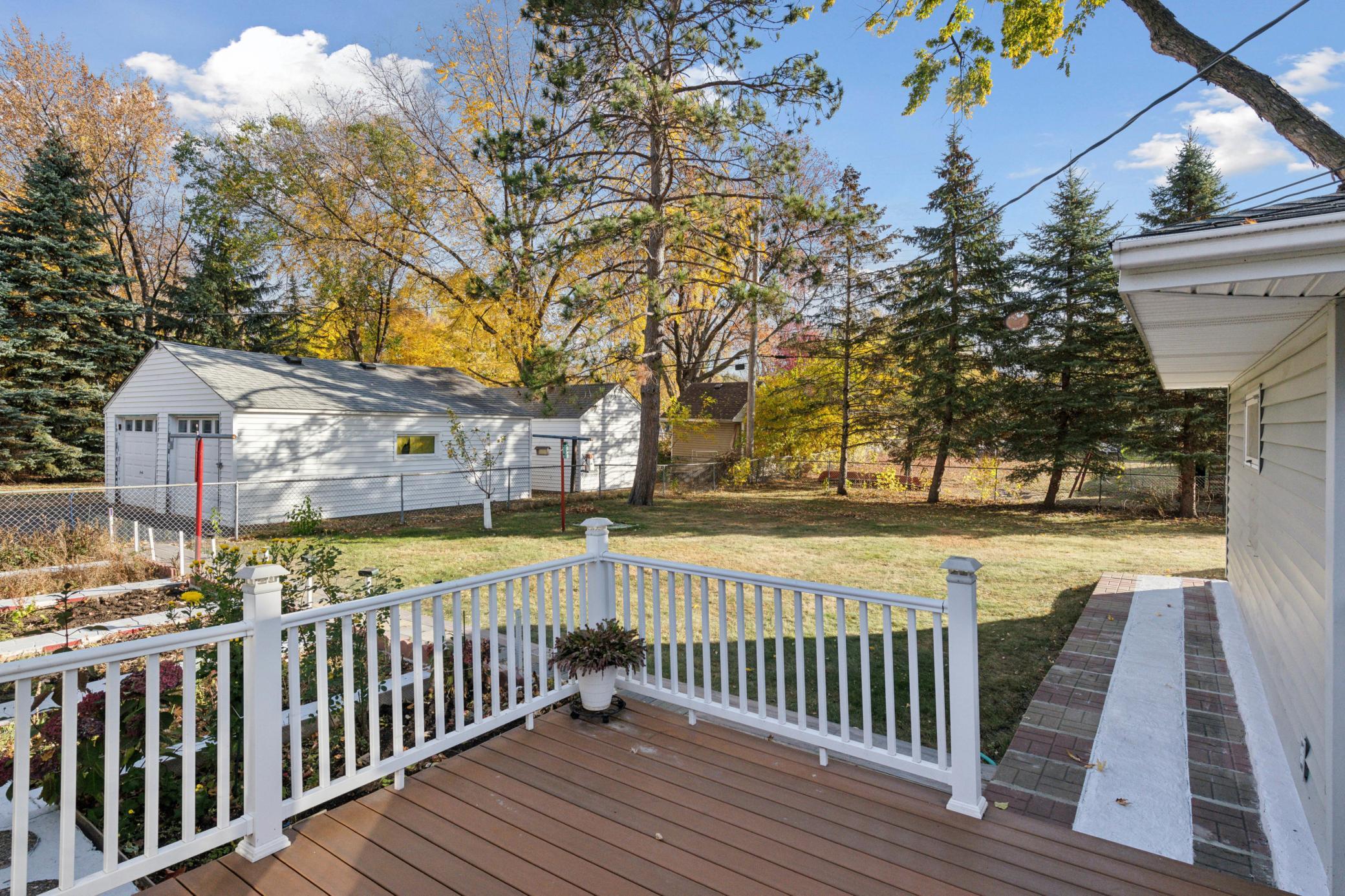 8421 Elliot Avenue S