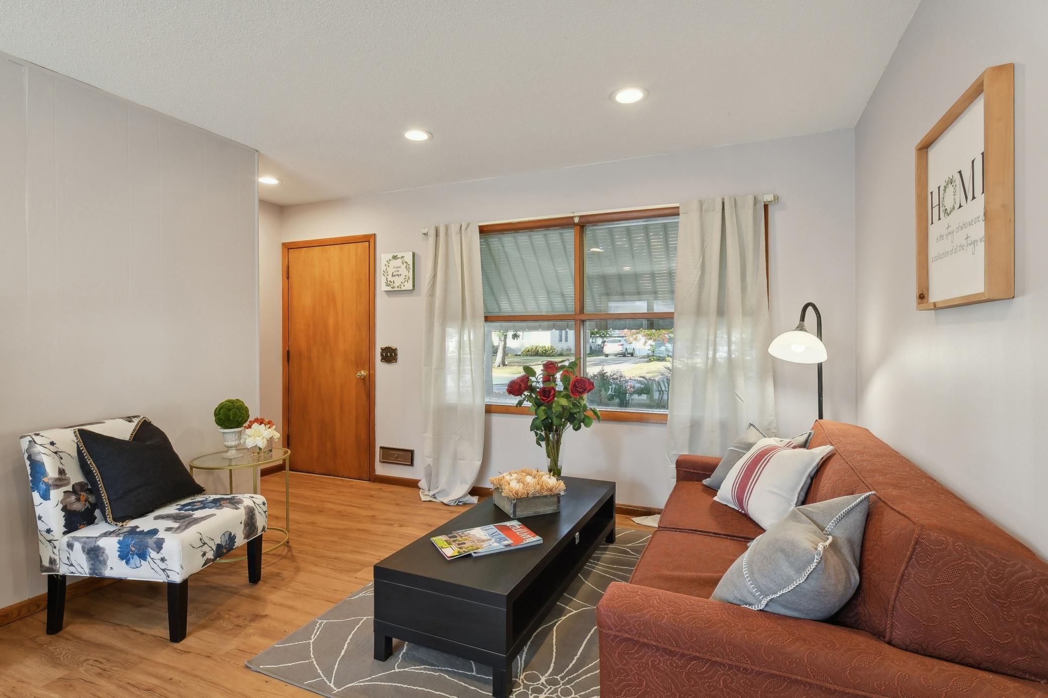 8421 Elliot Avenue S