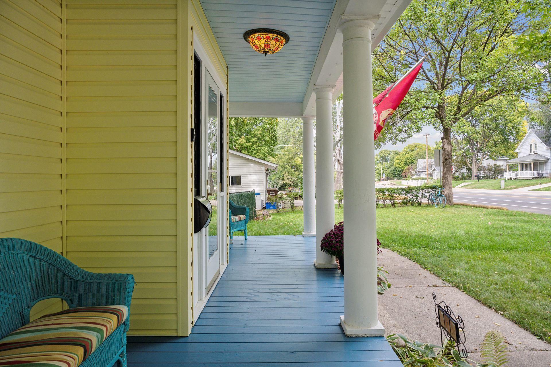 505 Lake Boulevard S