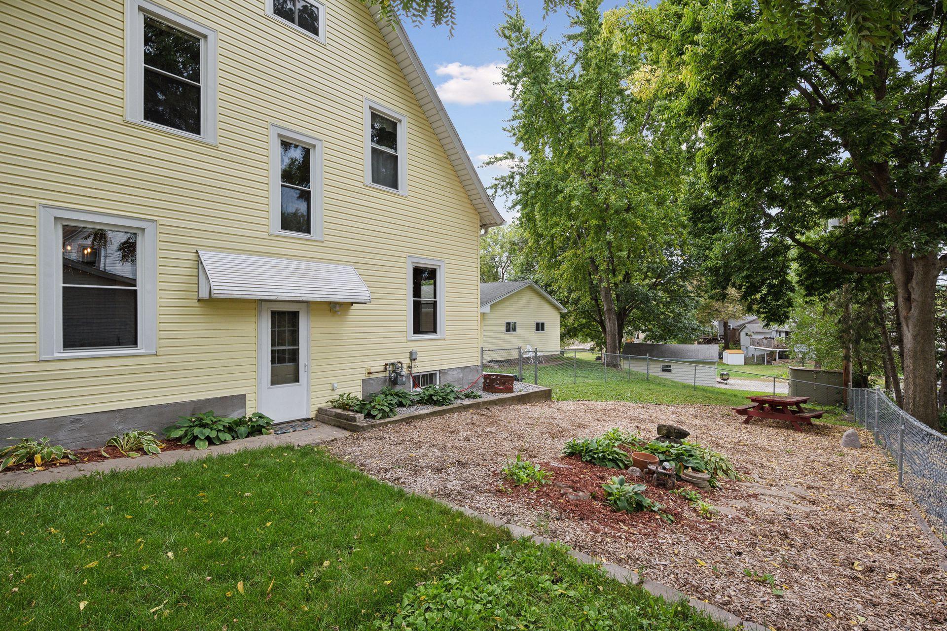 505 Lake Boulevard S