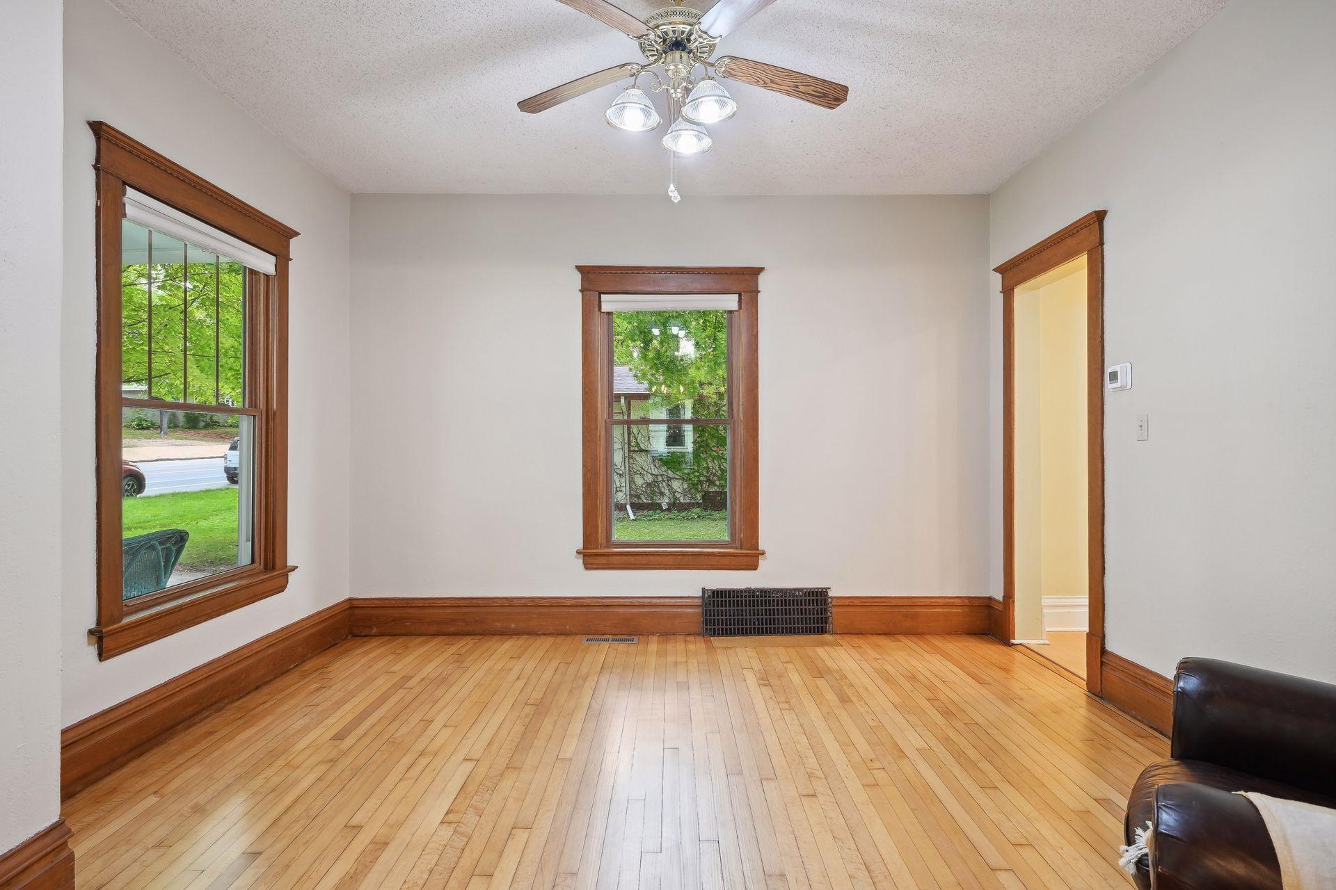 505 Lake Boulevard S