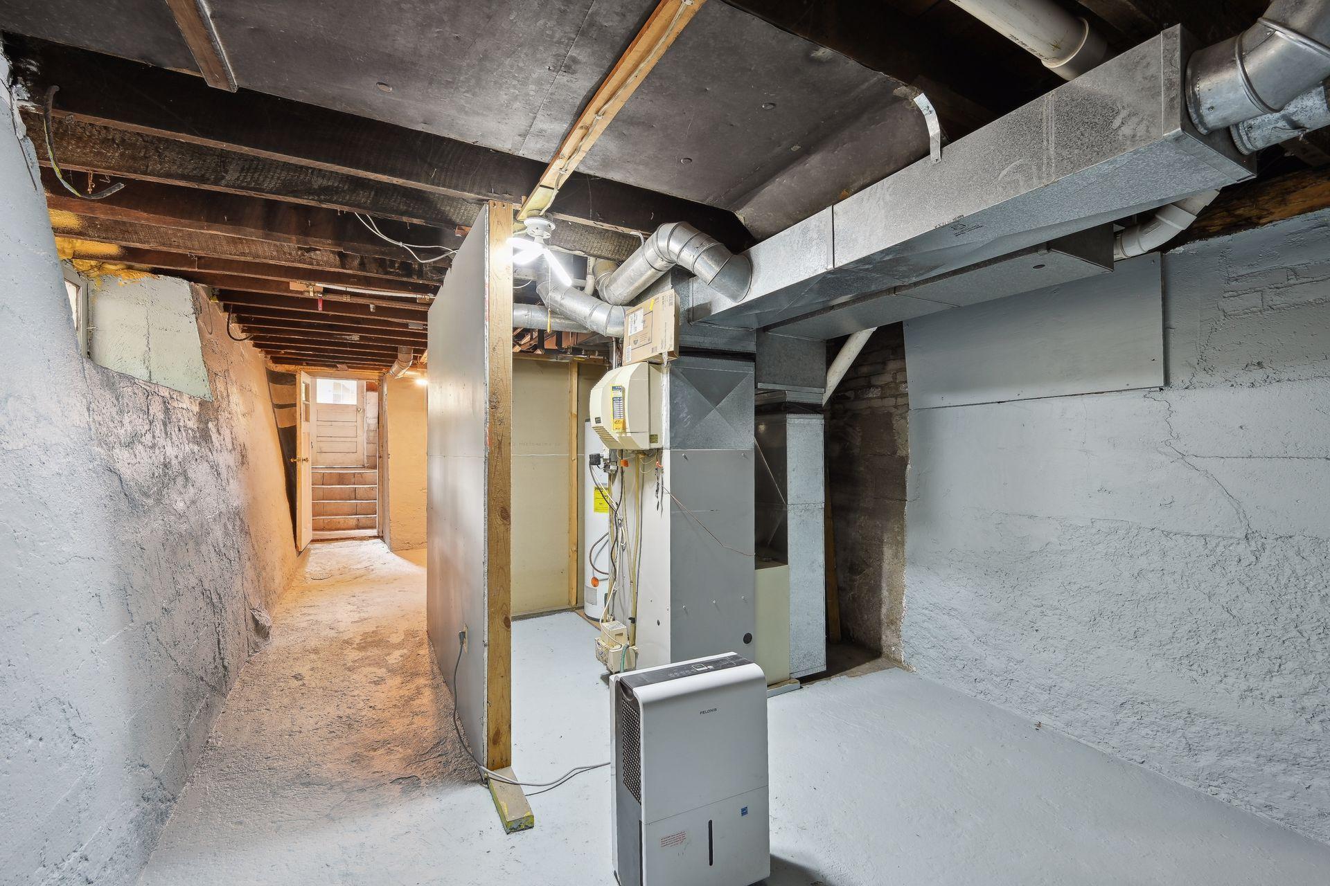 505 Lake Boulevard S