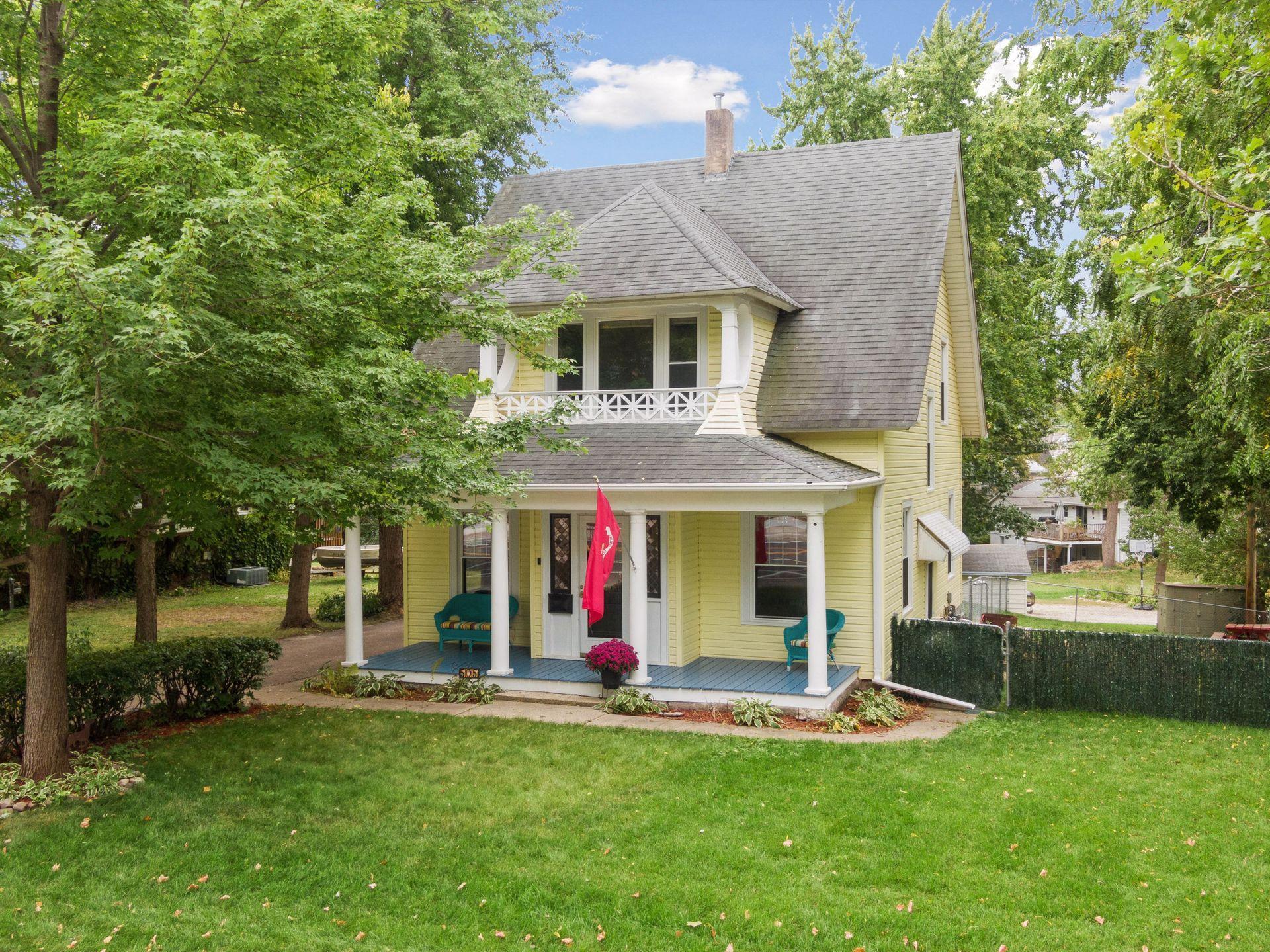 505 Lake Boulevard S