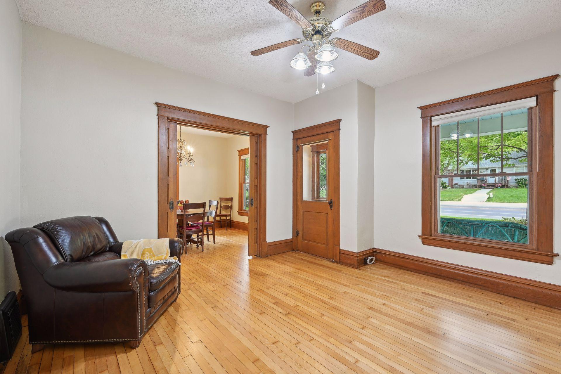 505 Lake Boulevard S