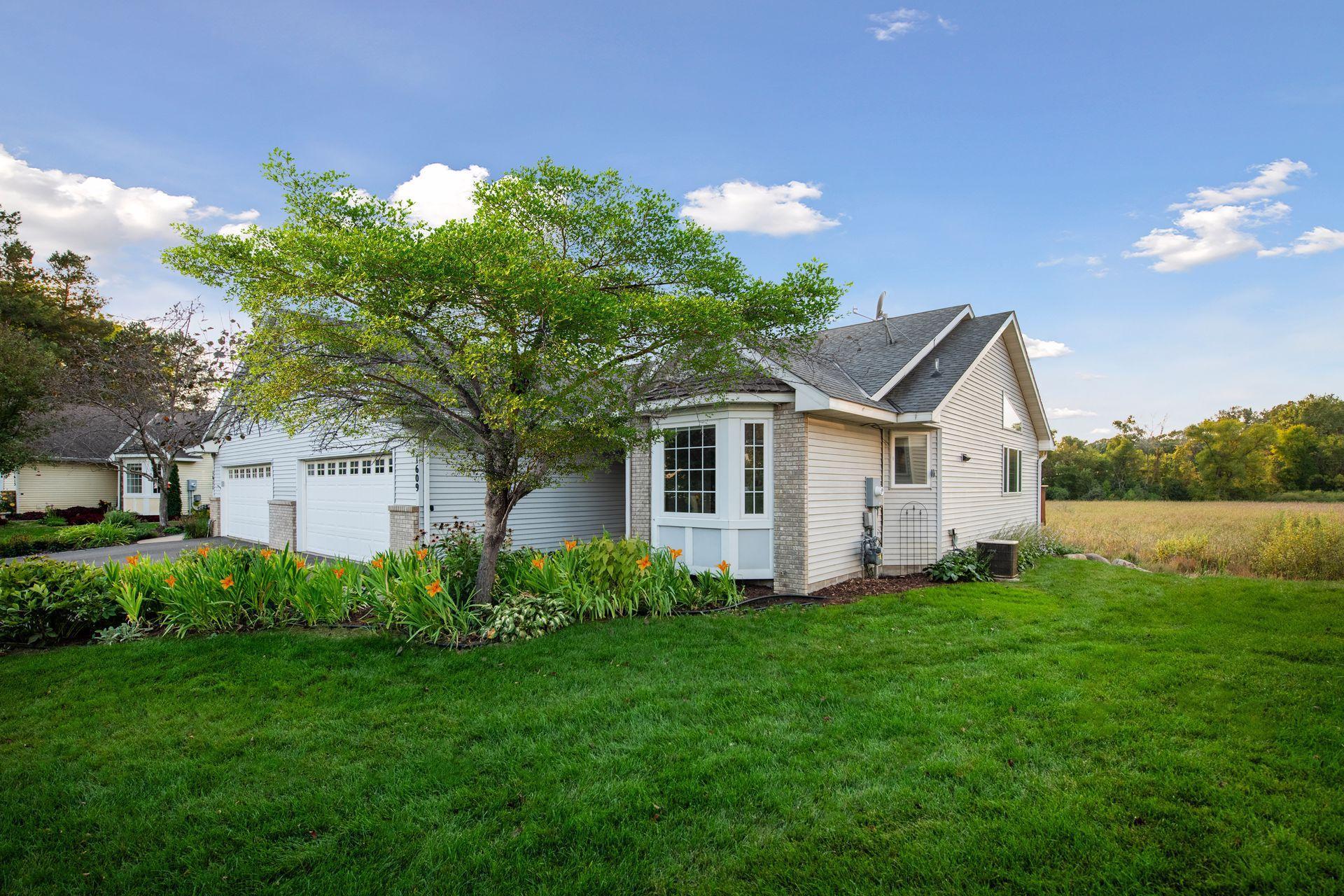 1609 Maple Manors Court