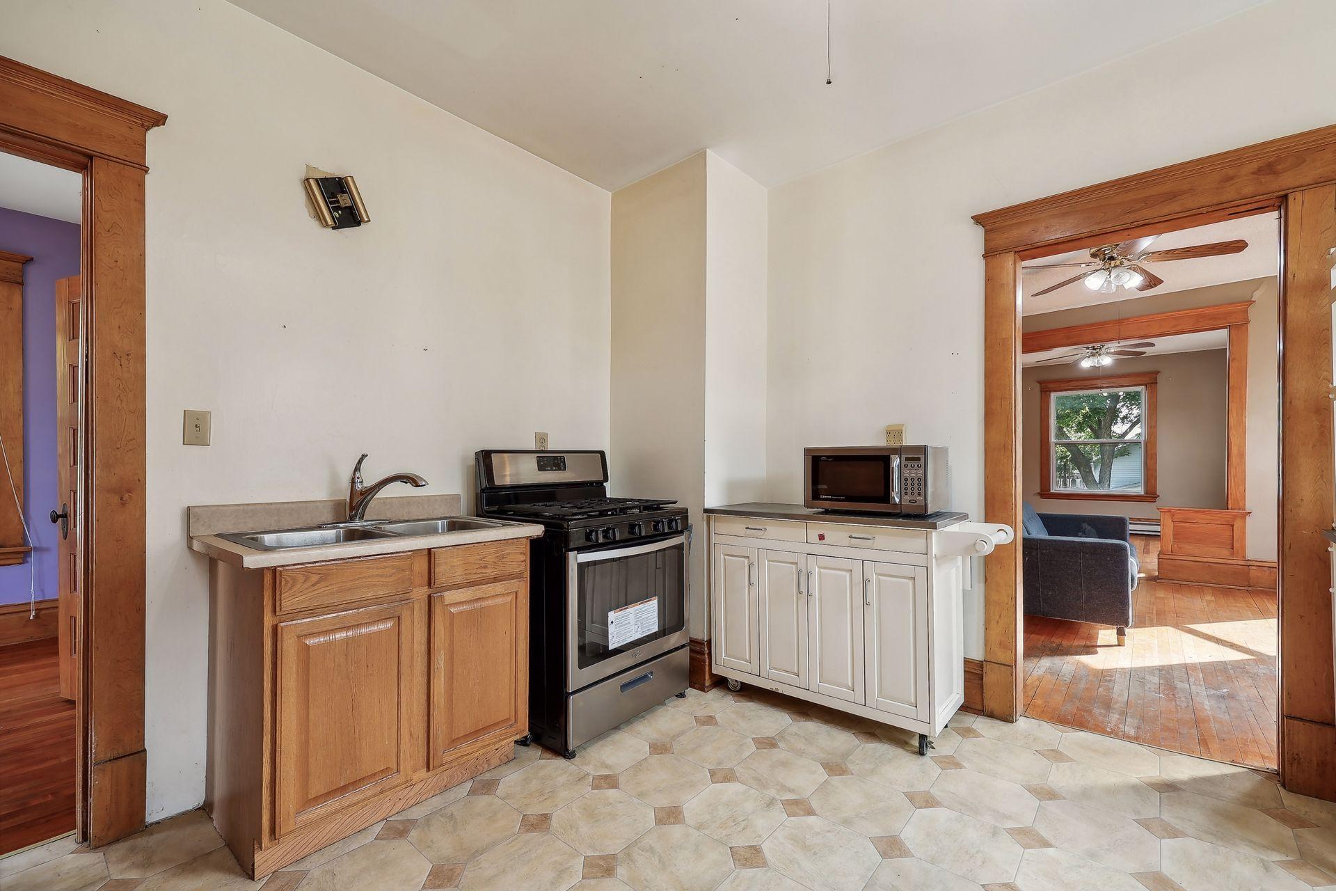 1622 Jefferson Street NE