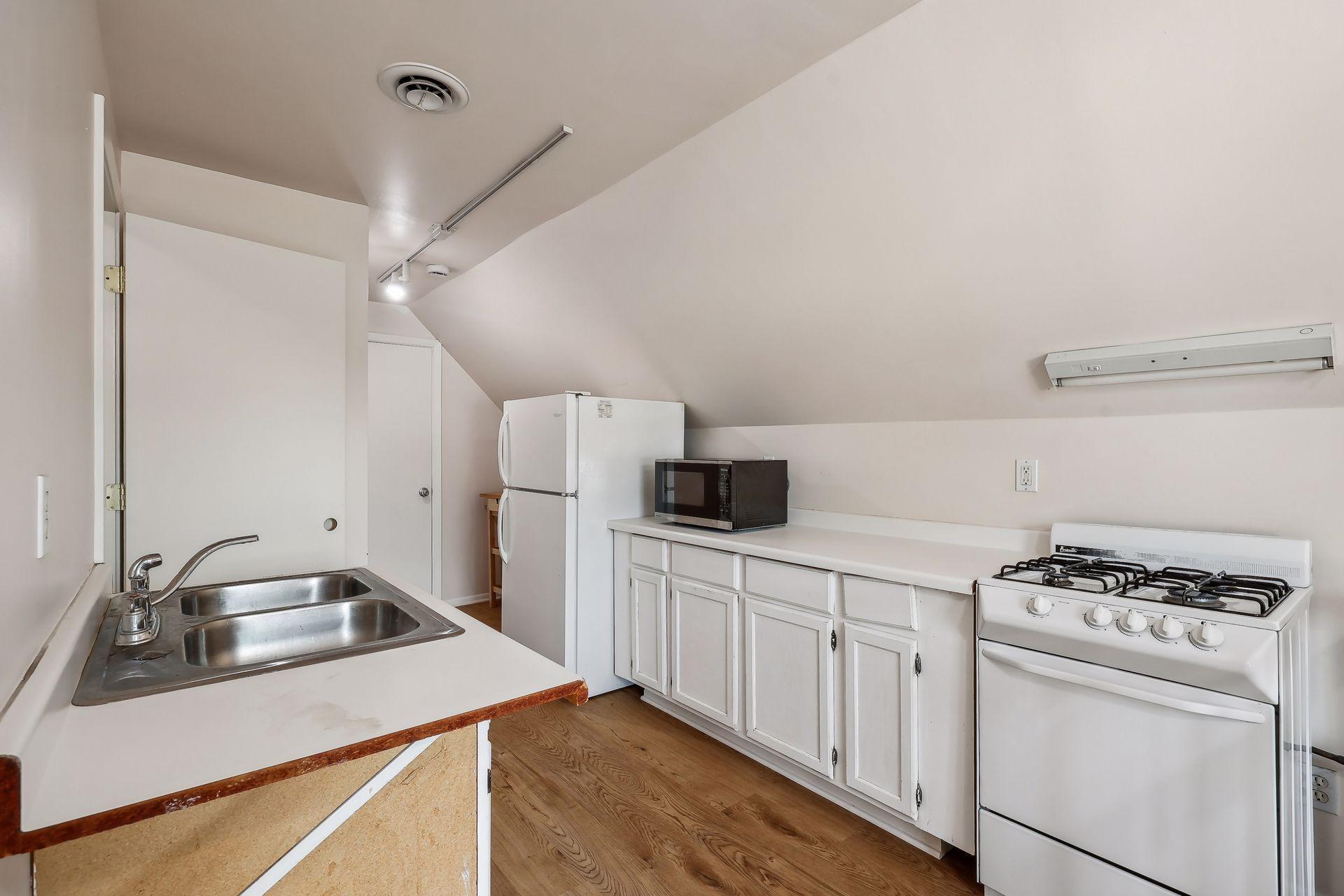 1622 Jefferson Street NE