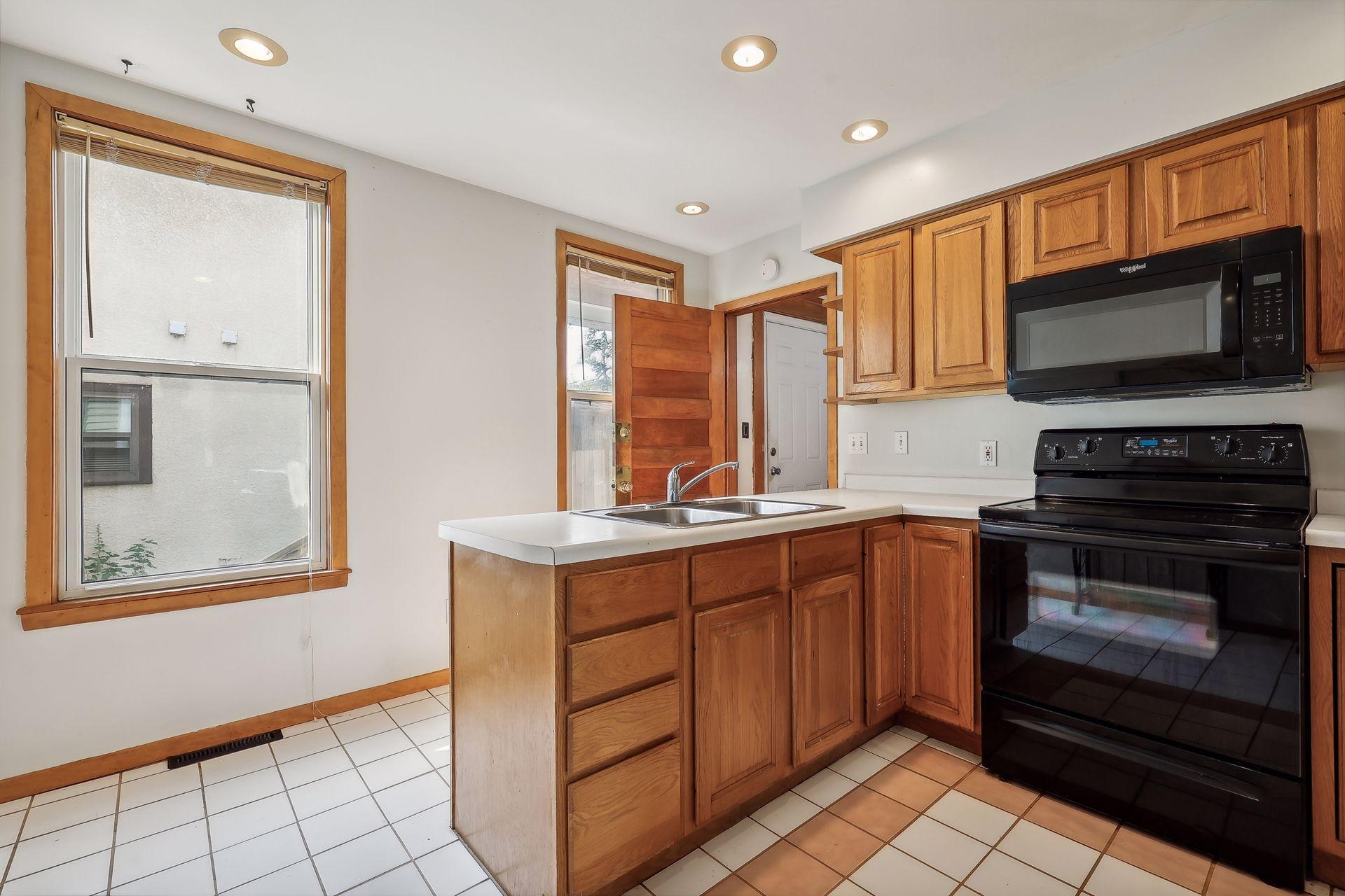 1622 Jefferson Street NE