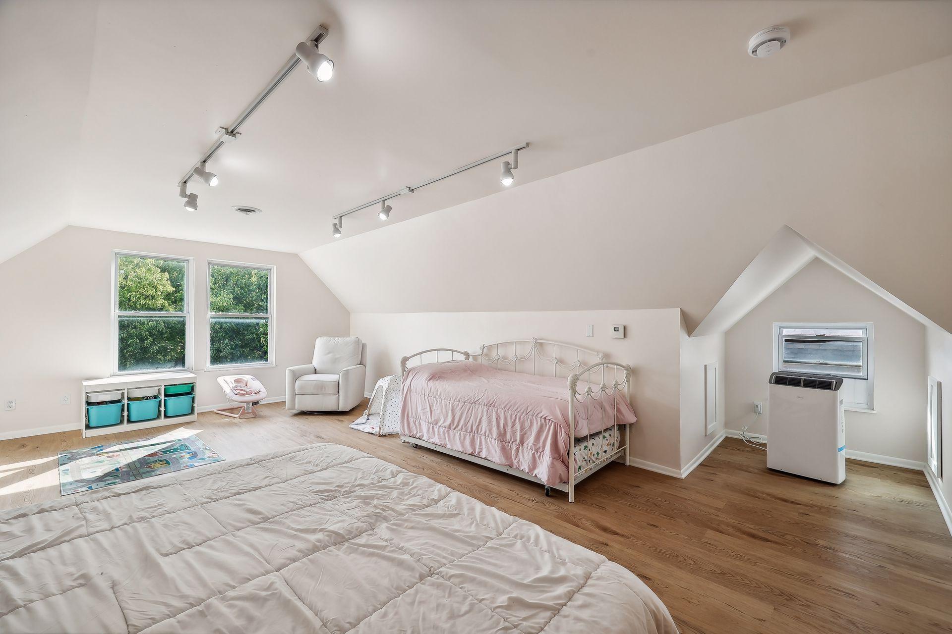 1622 Jefferson Street NE