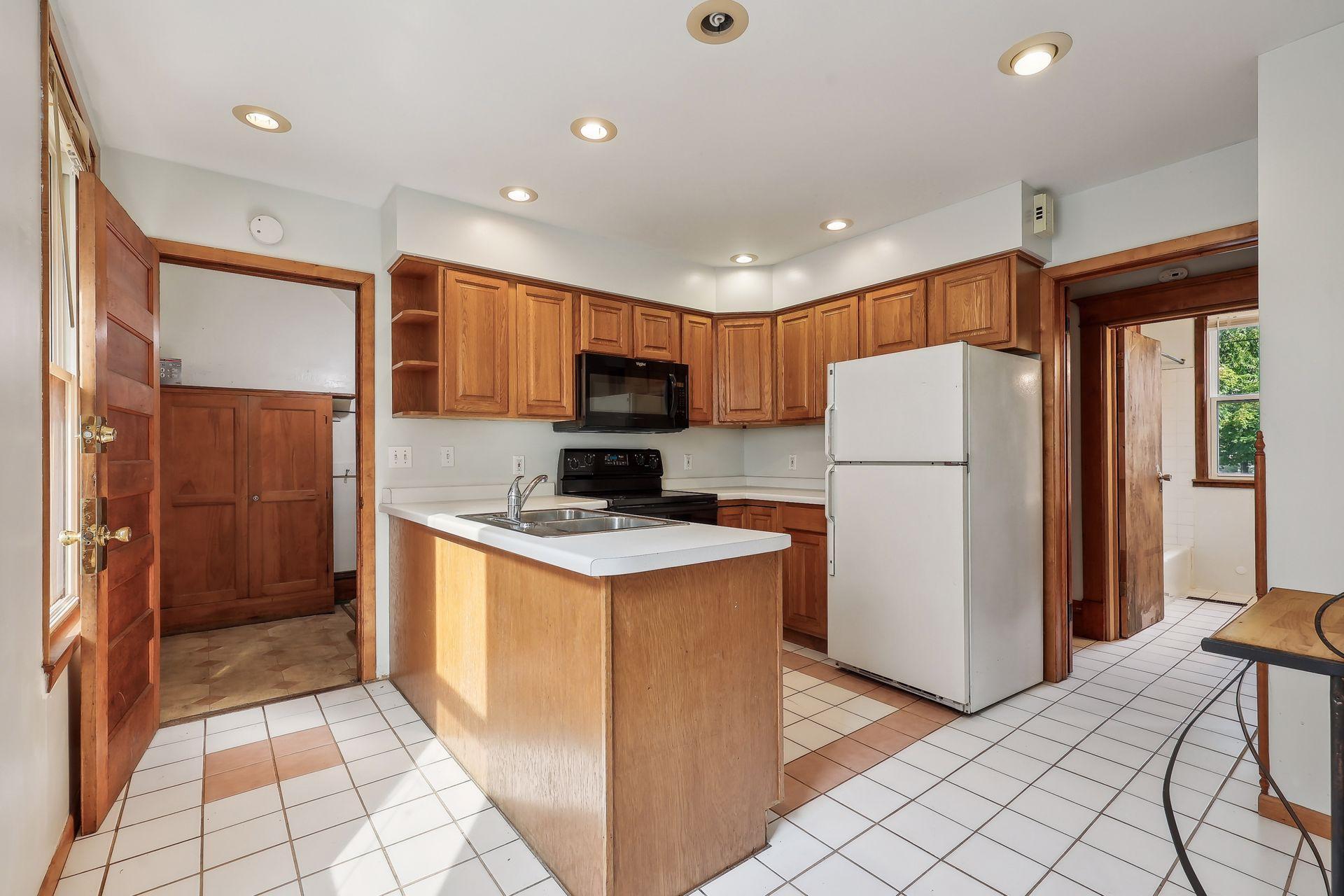 1622 Jefferson Street NE