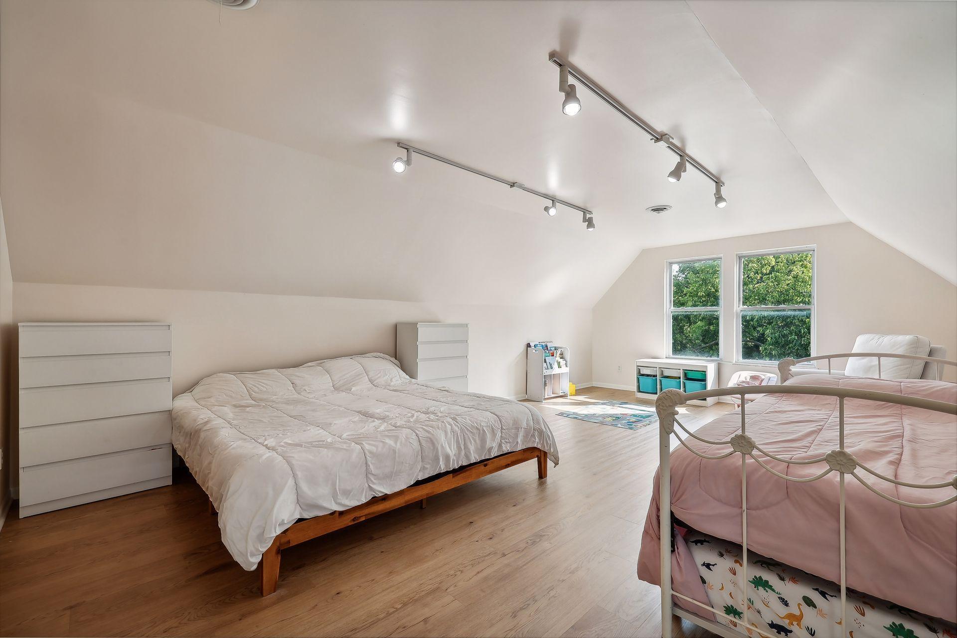 1622 Jefferson Street NE