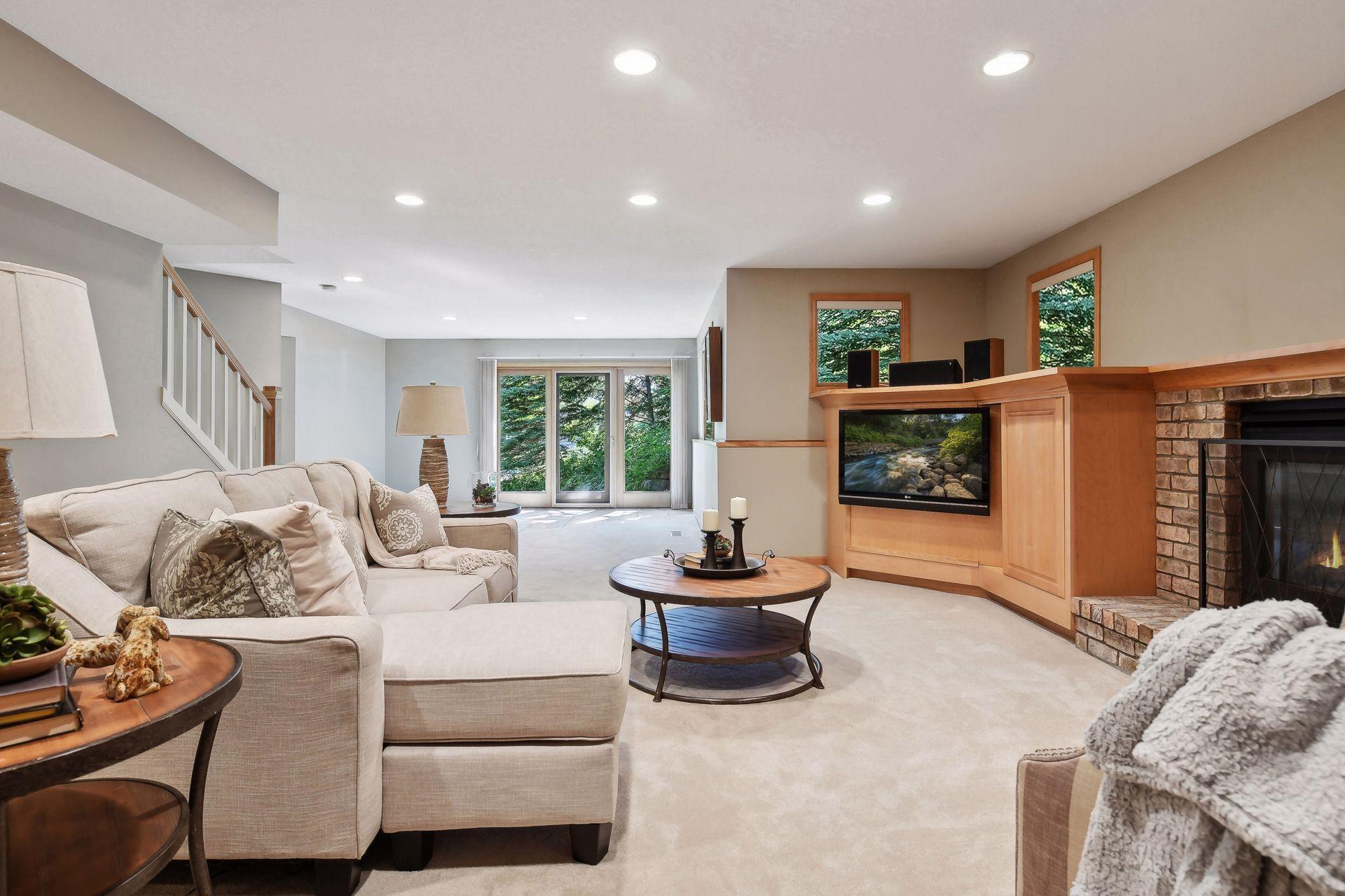 2940 Pelican Point Court