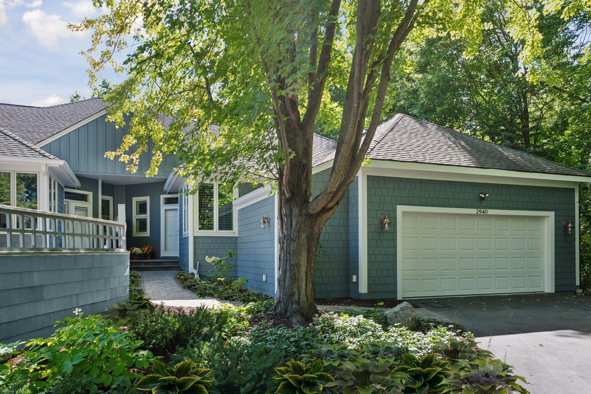 2940 Pelican Point Court