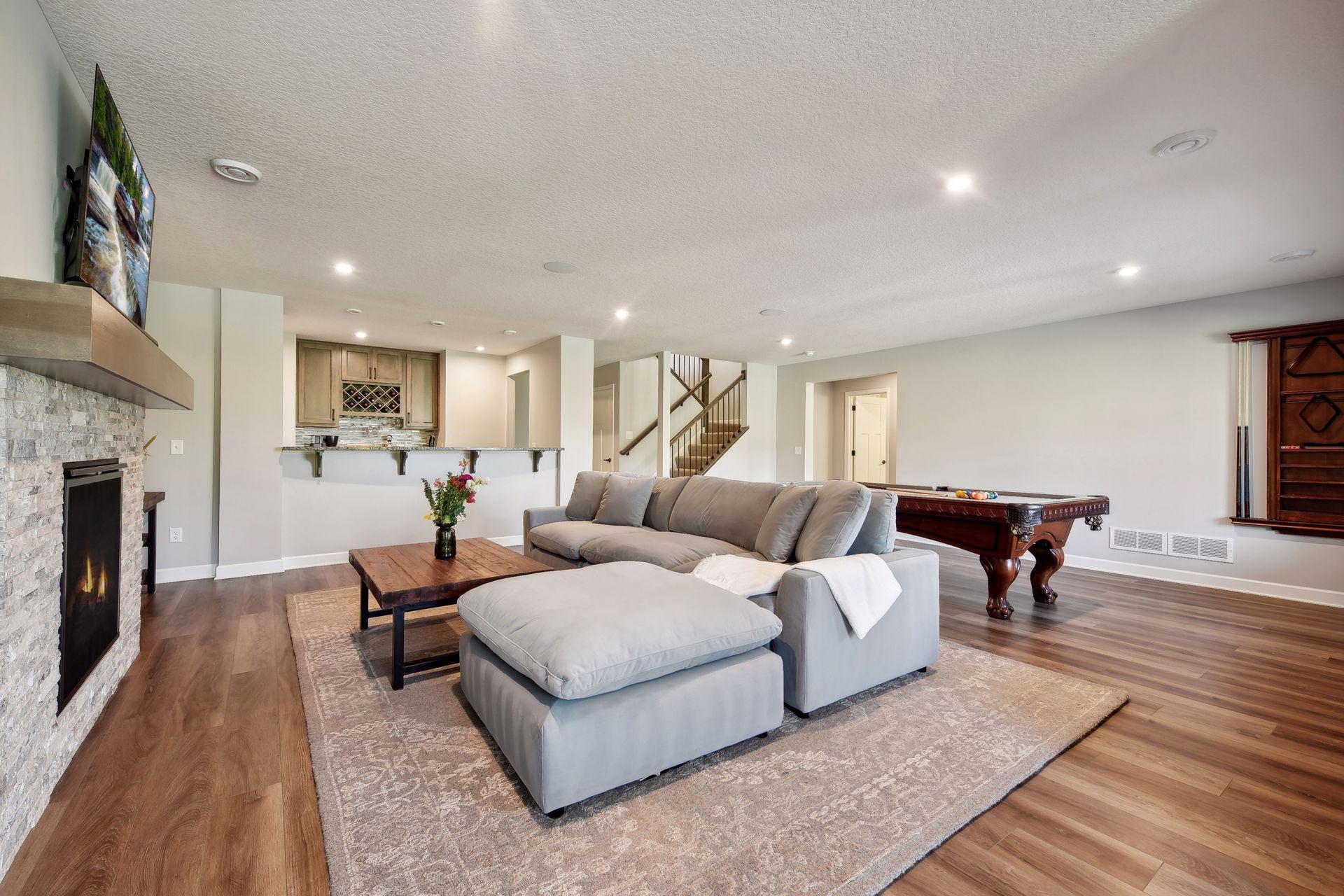 6672 Violet Way
