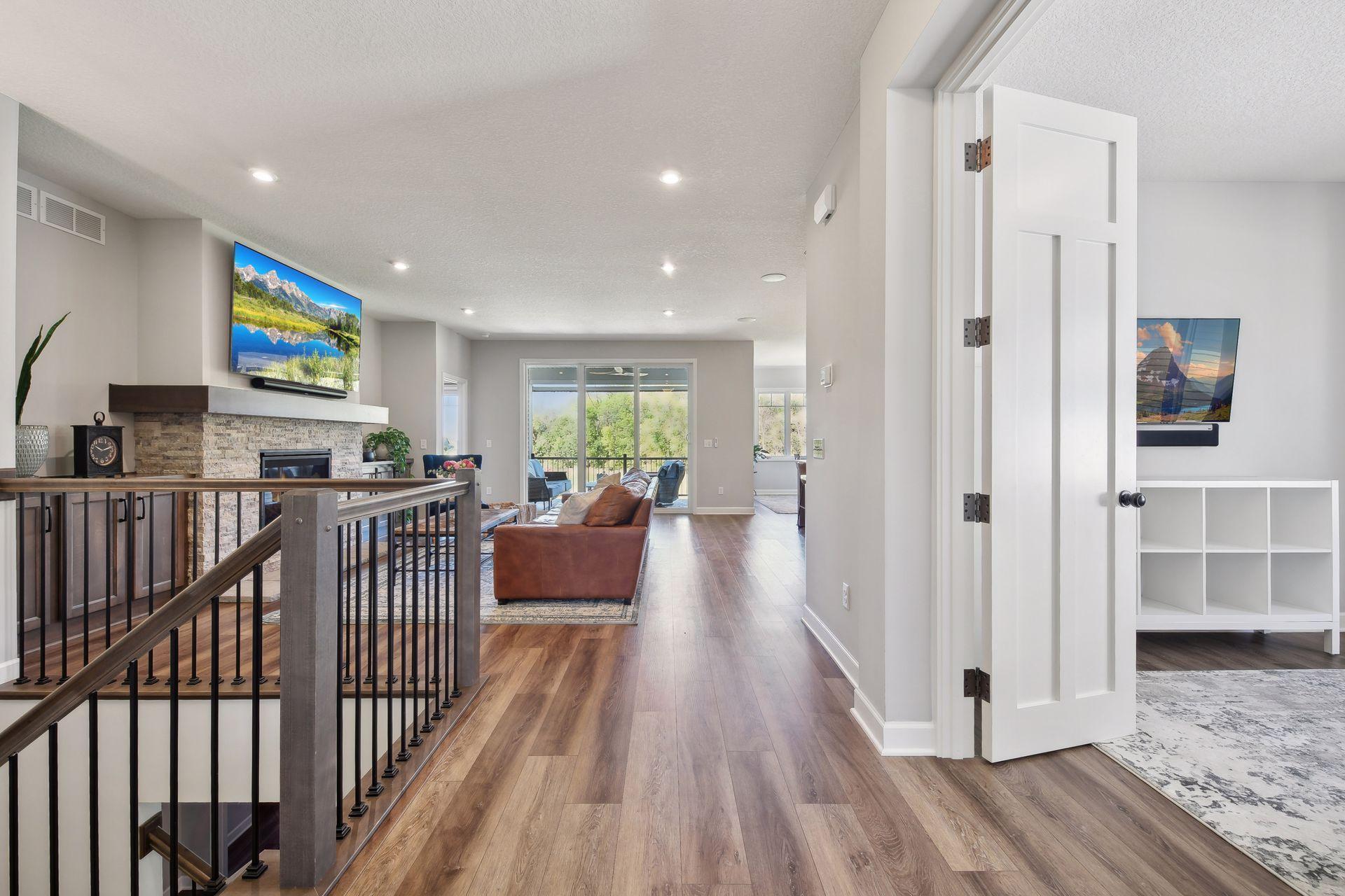 6672 Violet Way