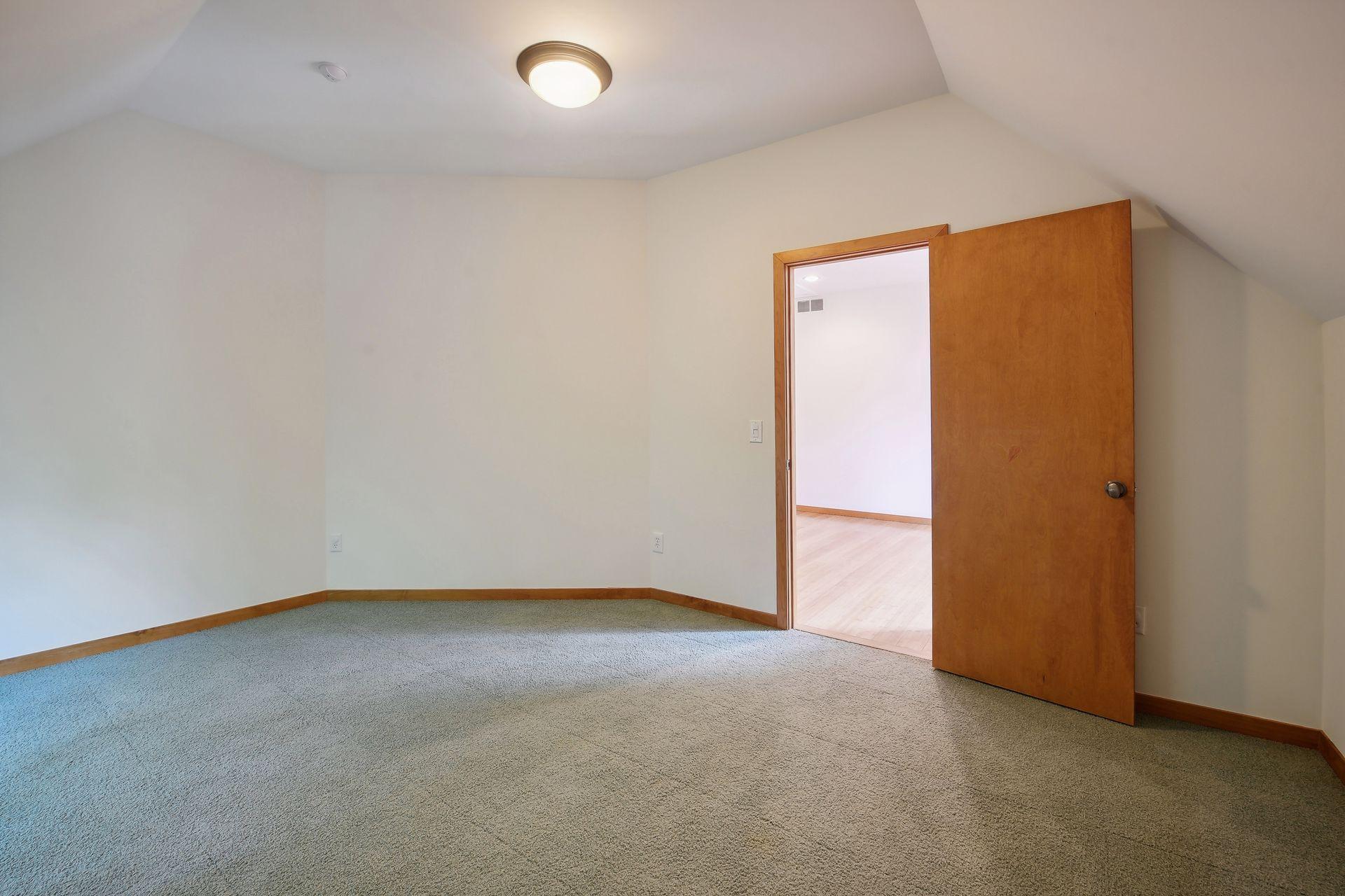 5745 Seven Oaks Court