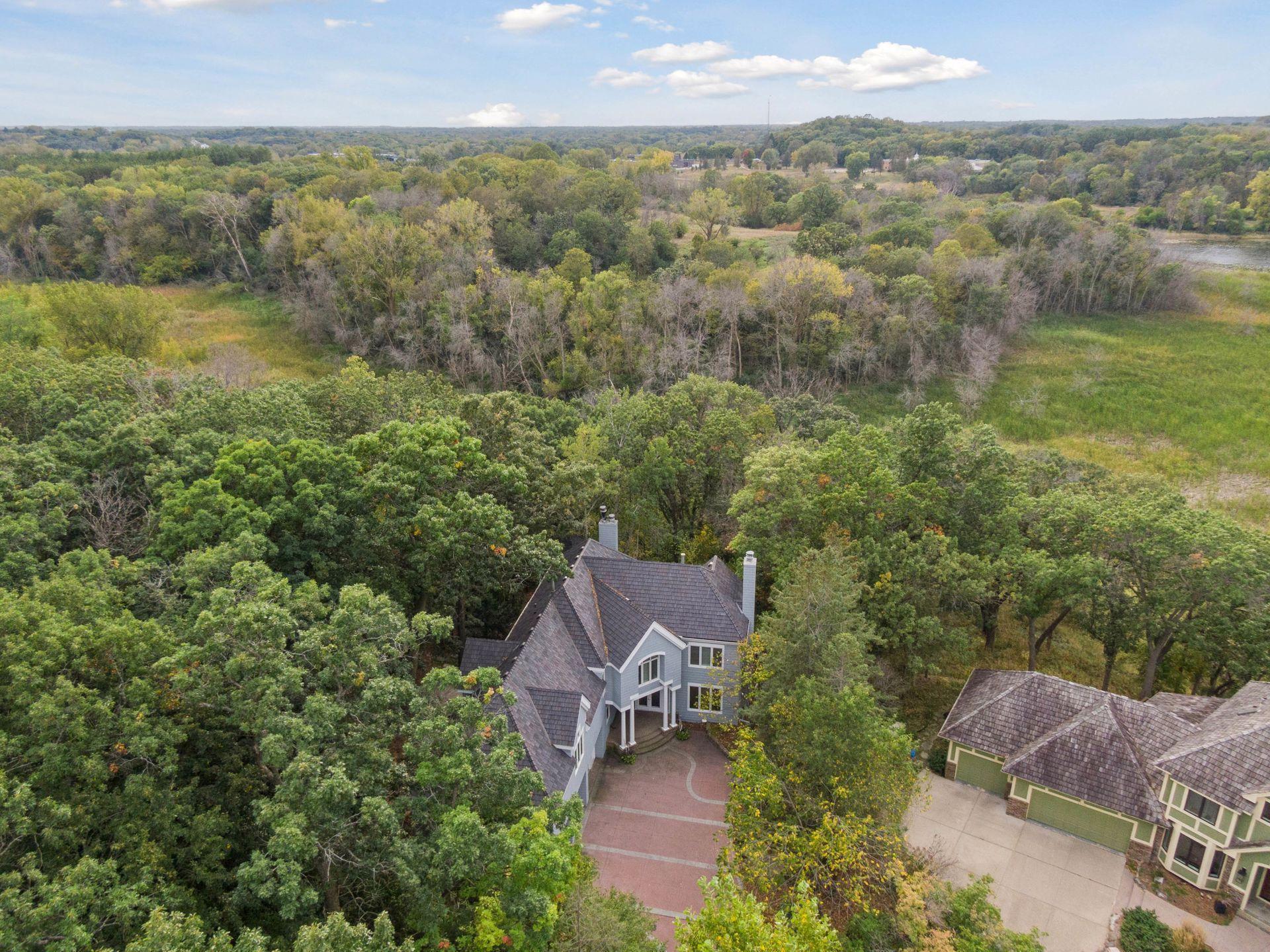 5745 Seven Oaks Court