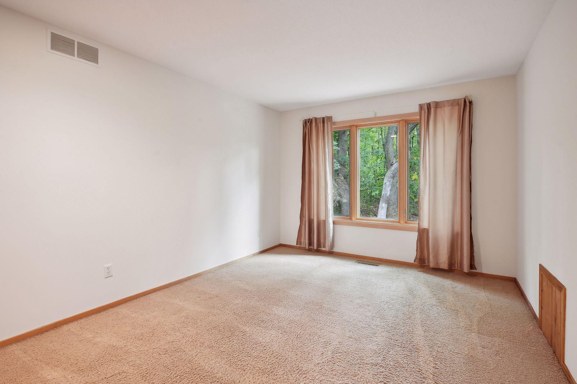 5745 Seven Oaks Court