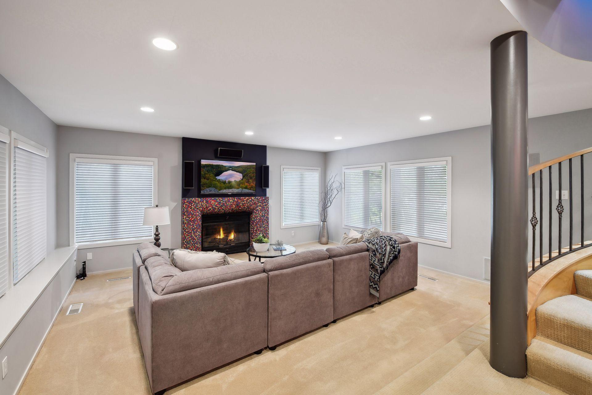 5745 Seven Oaks Court