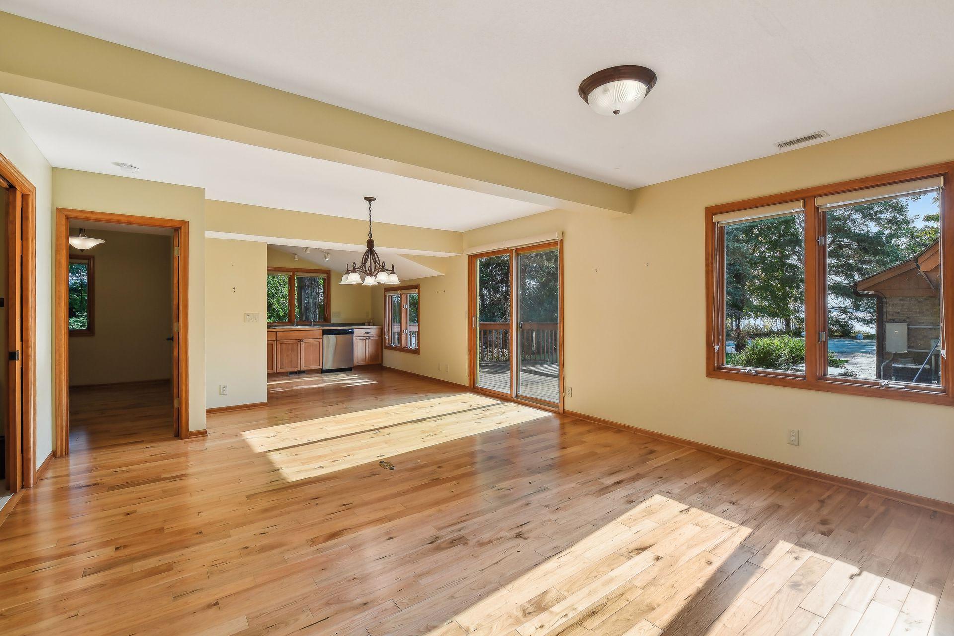 5810 Hardscrabble Circle