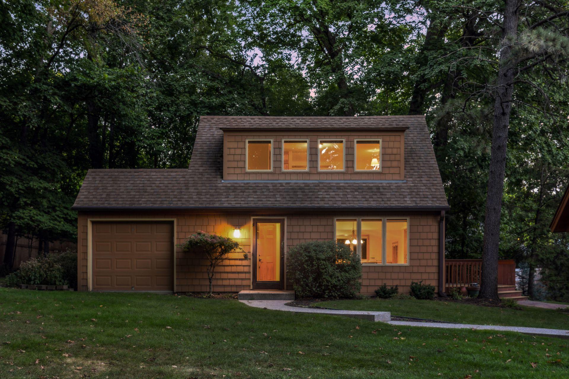 5810 Hardscrabble Circle