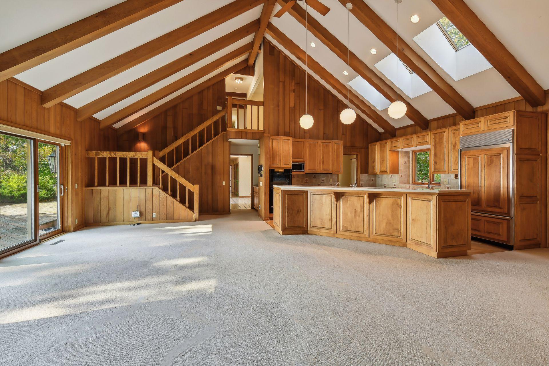 5810 Hardscrabble Circle