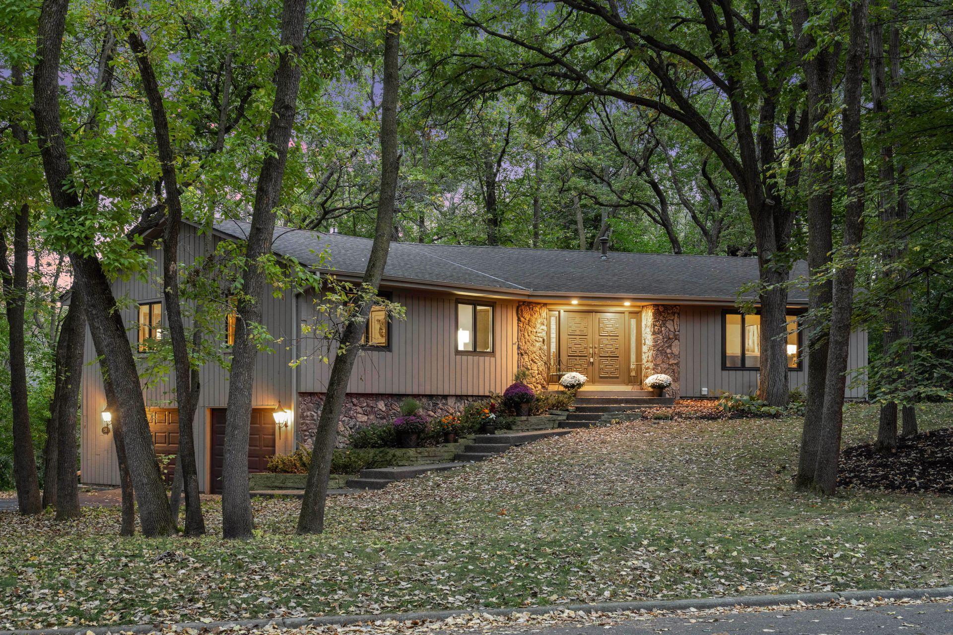 15801 Post Road