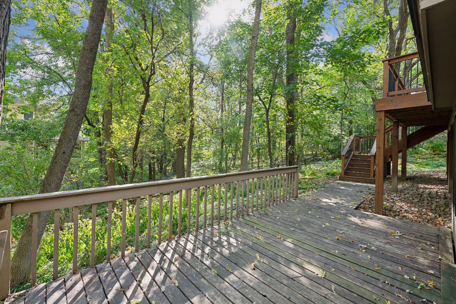 15801 Post Road