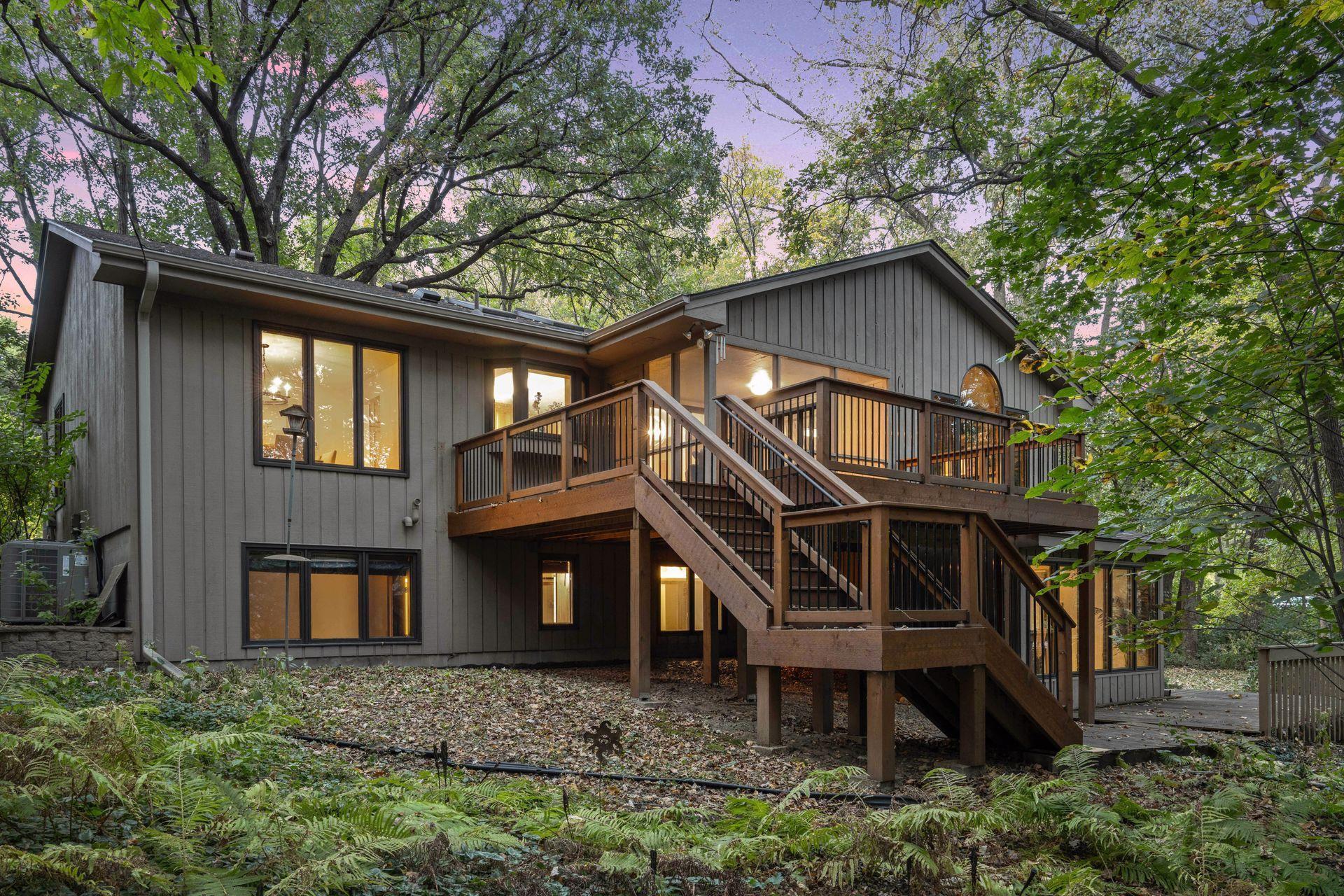 15801 Post Road