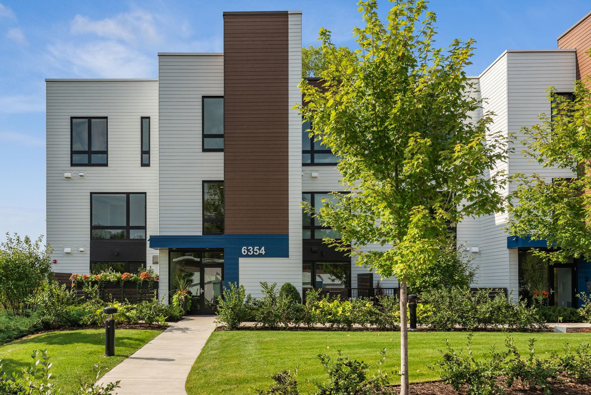 6354 Lyndale Avenue S Unit: W102