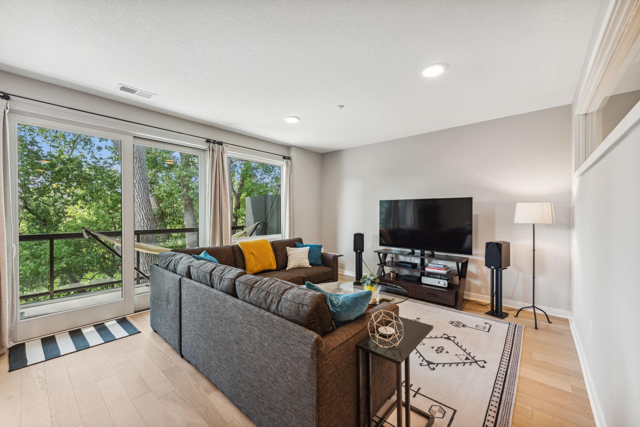 6354 Lyndale Avenue S Unit: W102